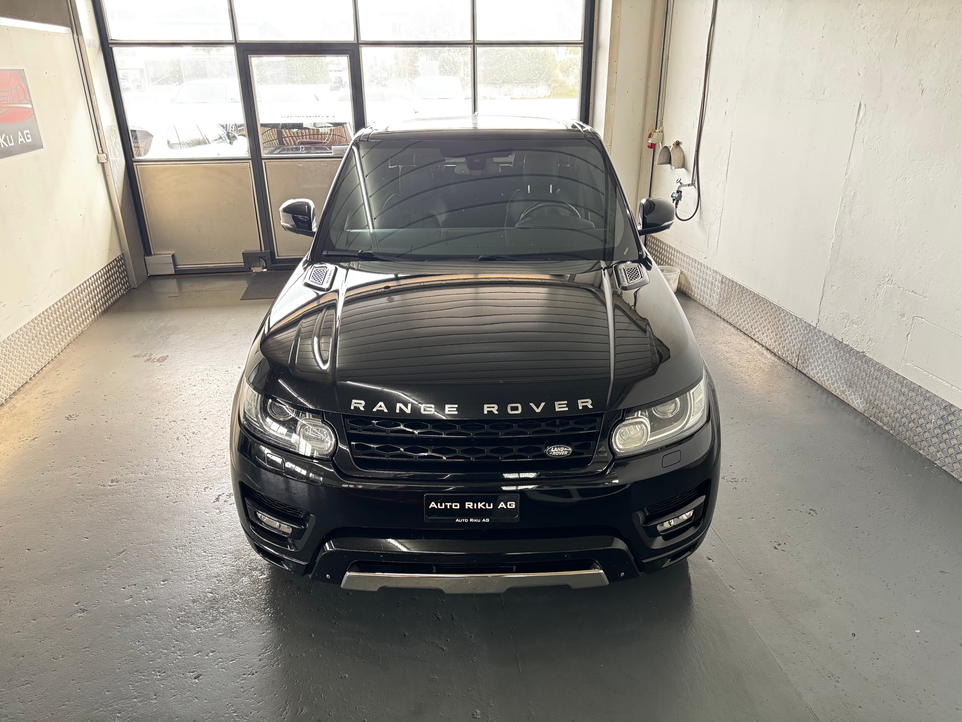 LAND ROVER Range Rover Sport 5.0 V8 SC Autobiography DynamicA-image-2