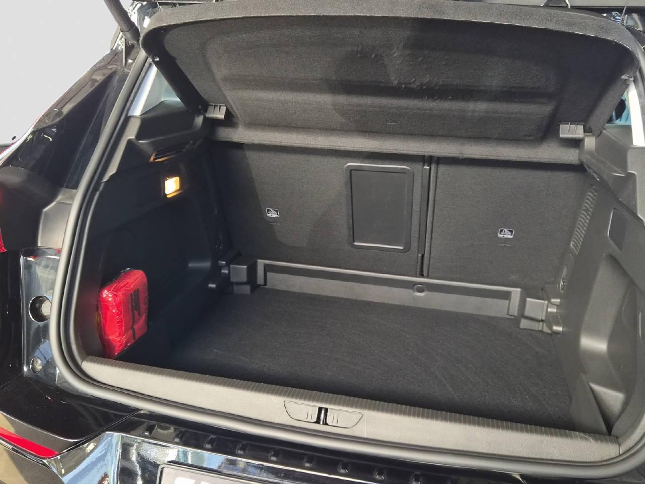 OPEL Grandland 1.2 T Elegance-image-9