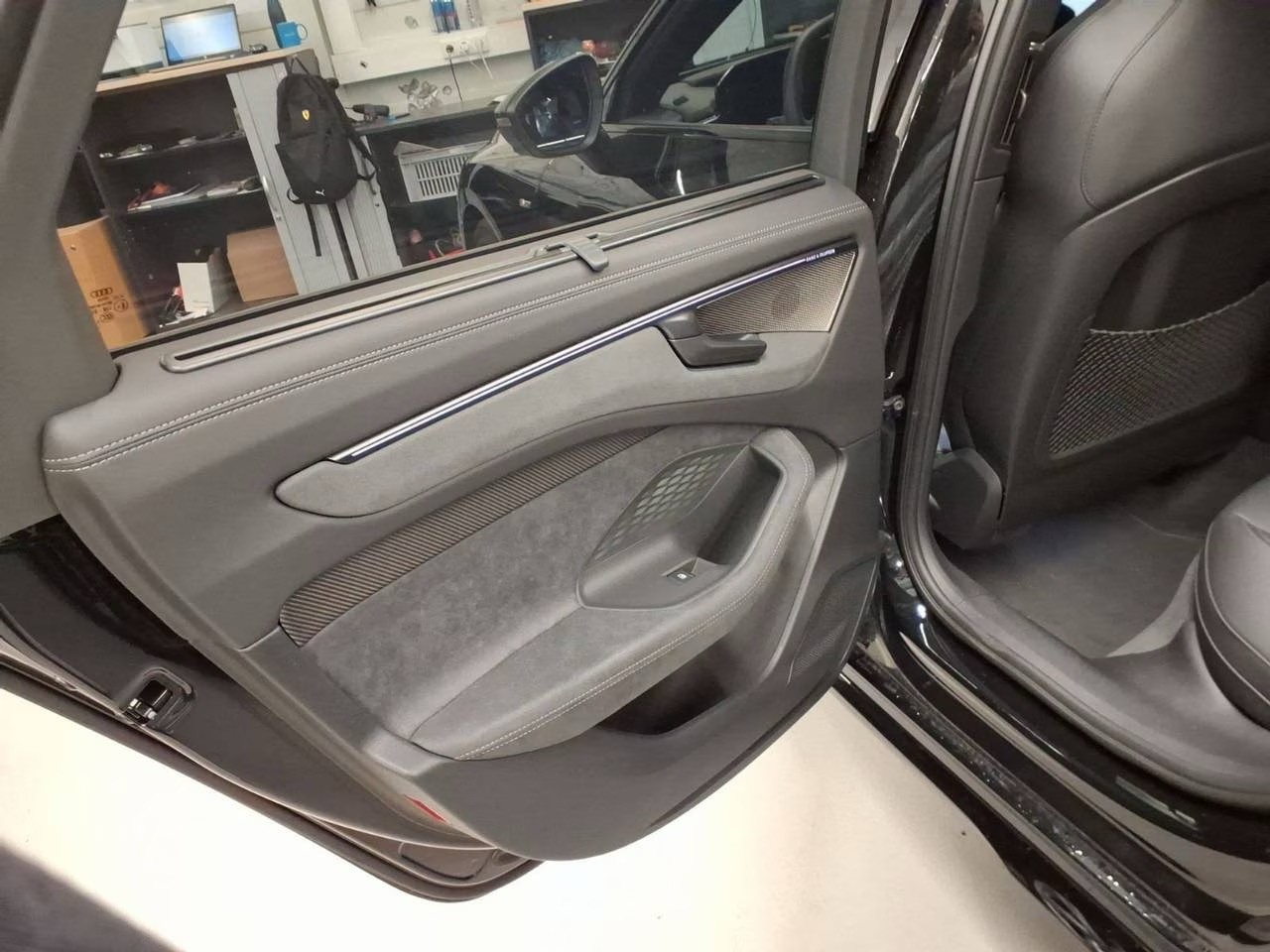 AUDI A6 Avant TFSI quattro 270 kW S tronic*Luftfederung,Lederausstattung,5-Jahre Werksgarantie*-image-7