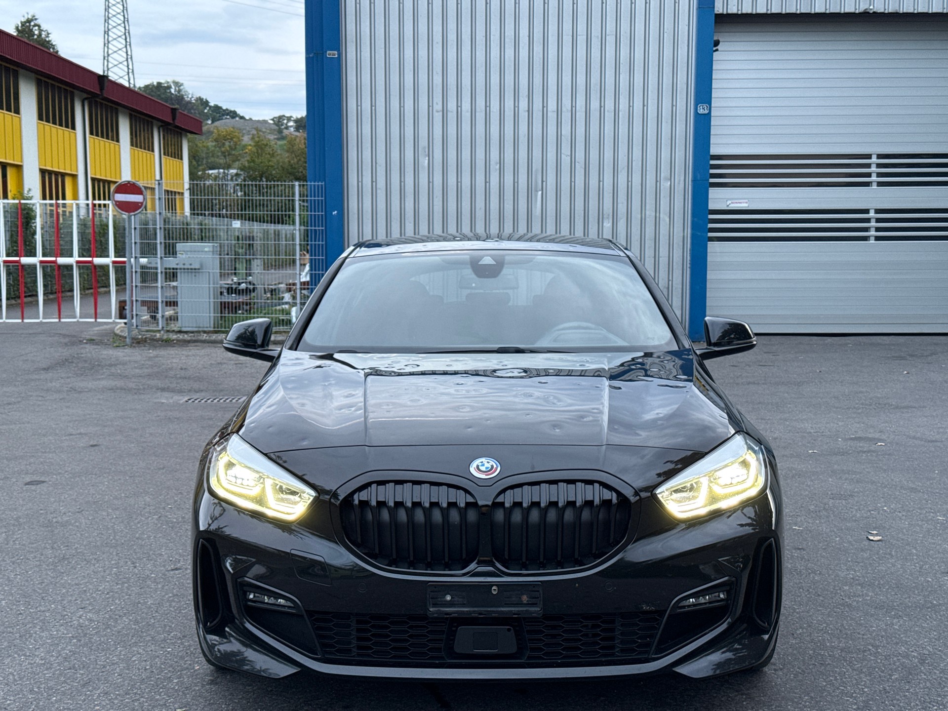 BMW 120d xDrive Steptronic M Sport-image-1