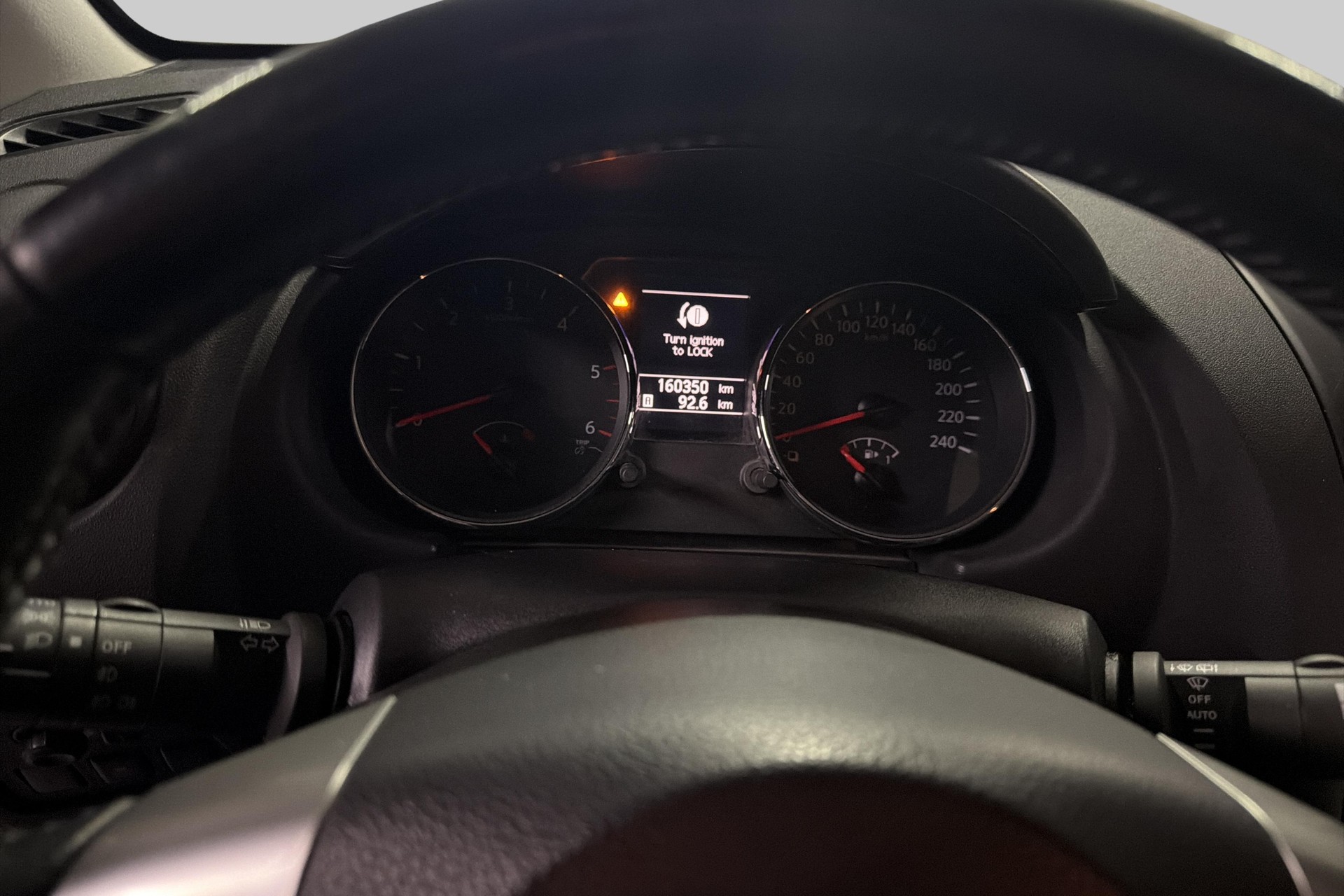 NISSAN Qashqai 1.6 dCi iStop 4WD tekna-image-10