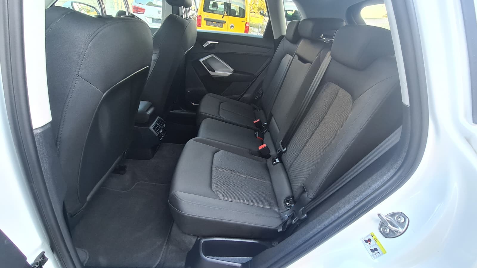 AUDI Q3 40 TDI advanced quattro S-tronic ** Gr-Navi ** RF-Kamera ** Abstandsregelsysteme ** Sitzheizung ** Frisch Ab MFK & Service-image-19