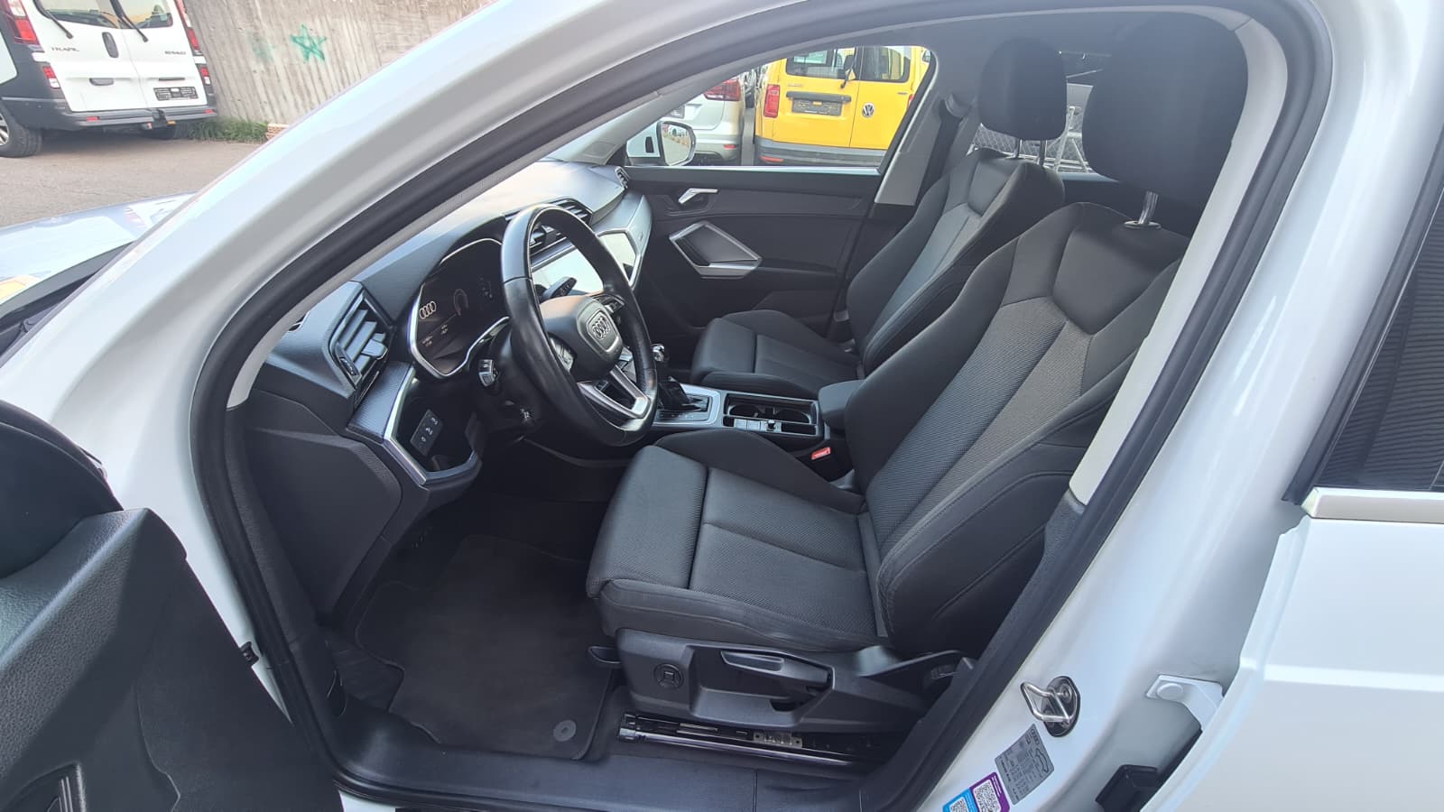 AUDI Q3 40 TDI advanced quattro S-tronic ** Gr-Navi ** RF-Kamera ** Abstandsregelsysteme ** Sitzheizung ** Frisch Ab MFK & Service-image-18