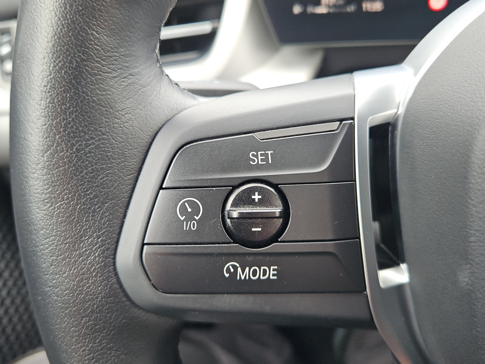 BMW 218i Active Tourer-image-18