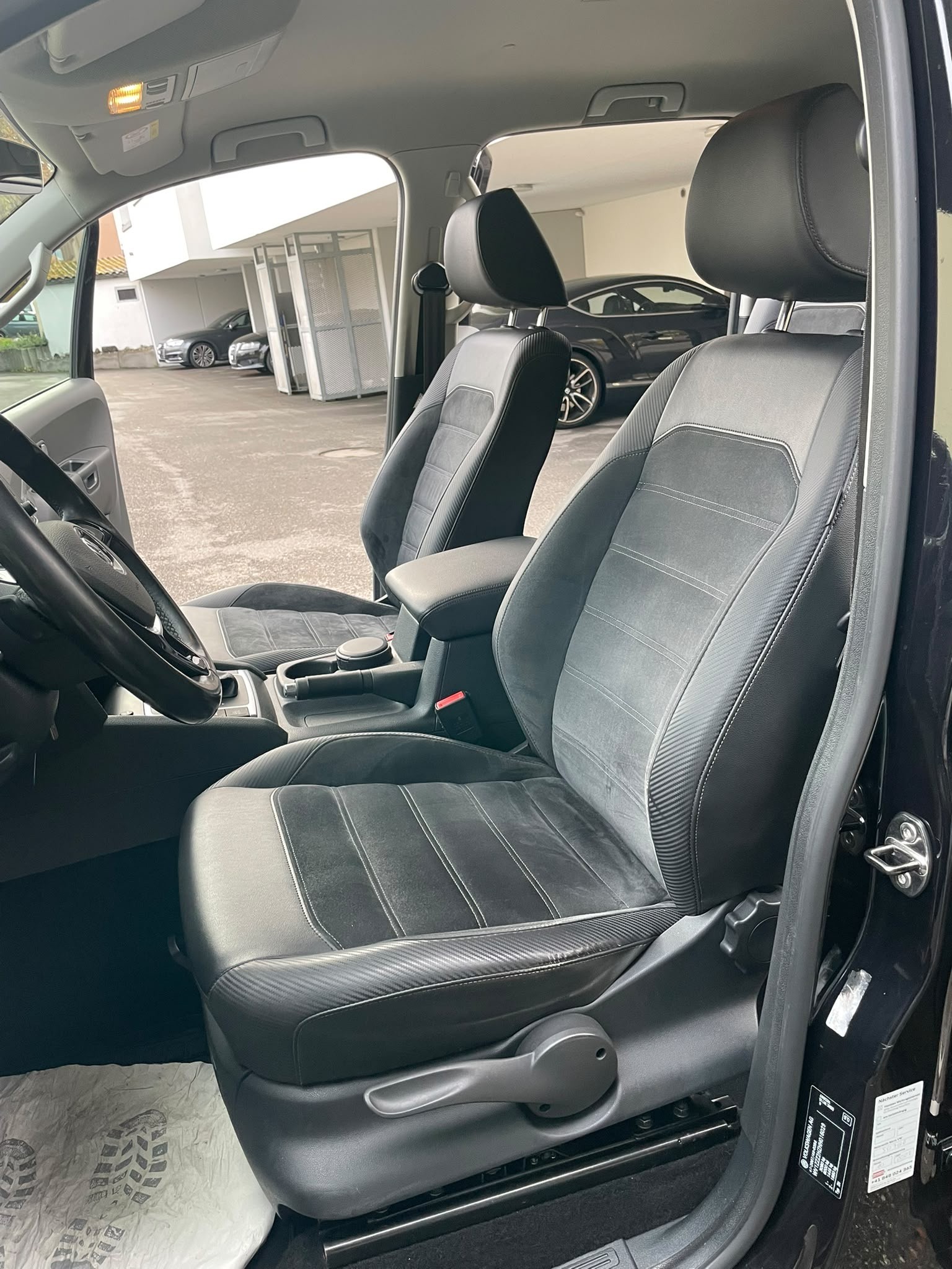 VW 3.0 TDI Highline 4Motion Automatic All Black – Hardtop – AHK 3’300 kg-image-8