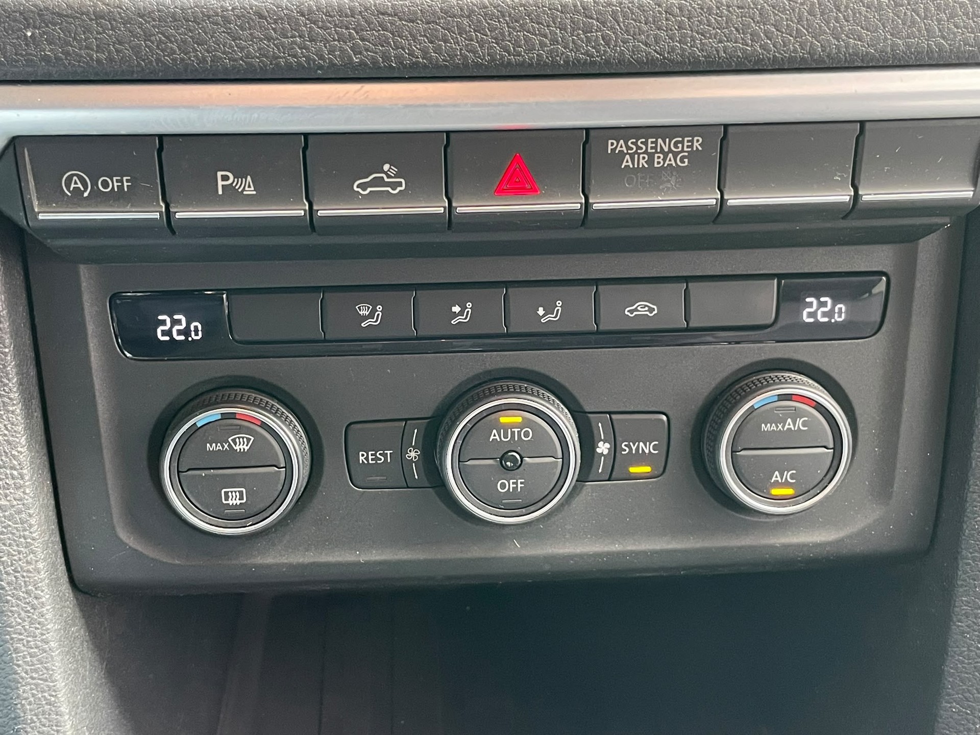 VW 3.0 TDI Highline 4Motion Automatic All Black – Hardtop – AHK 3’300 kg-image-11