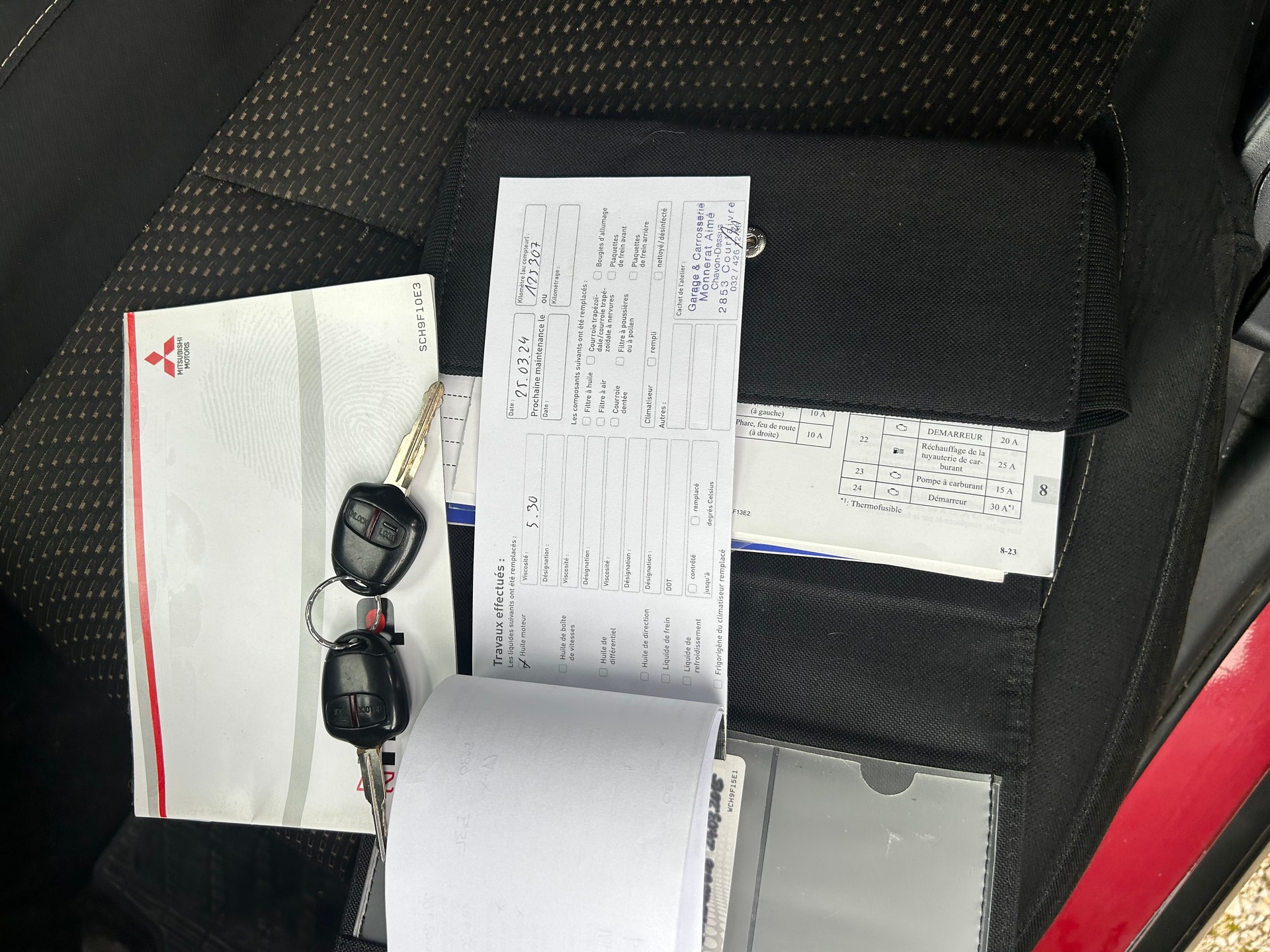 MITSUBISHI ASX 1.8 DID Celebration 300K 4WD-image-14