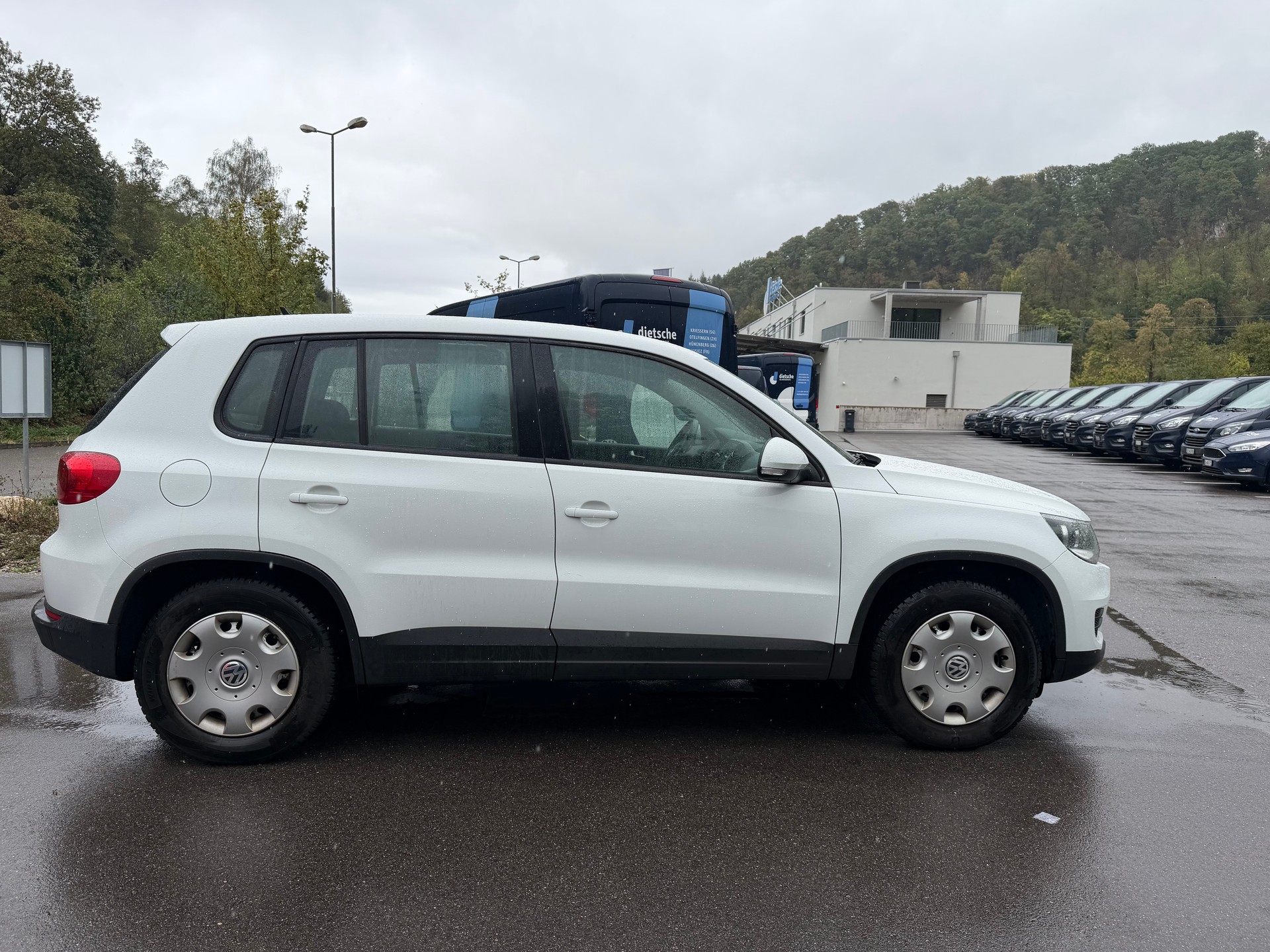 VW Tiguan 2.0 TDI BlueMotion Trend&Fun 4x2-image-3