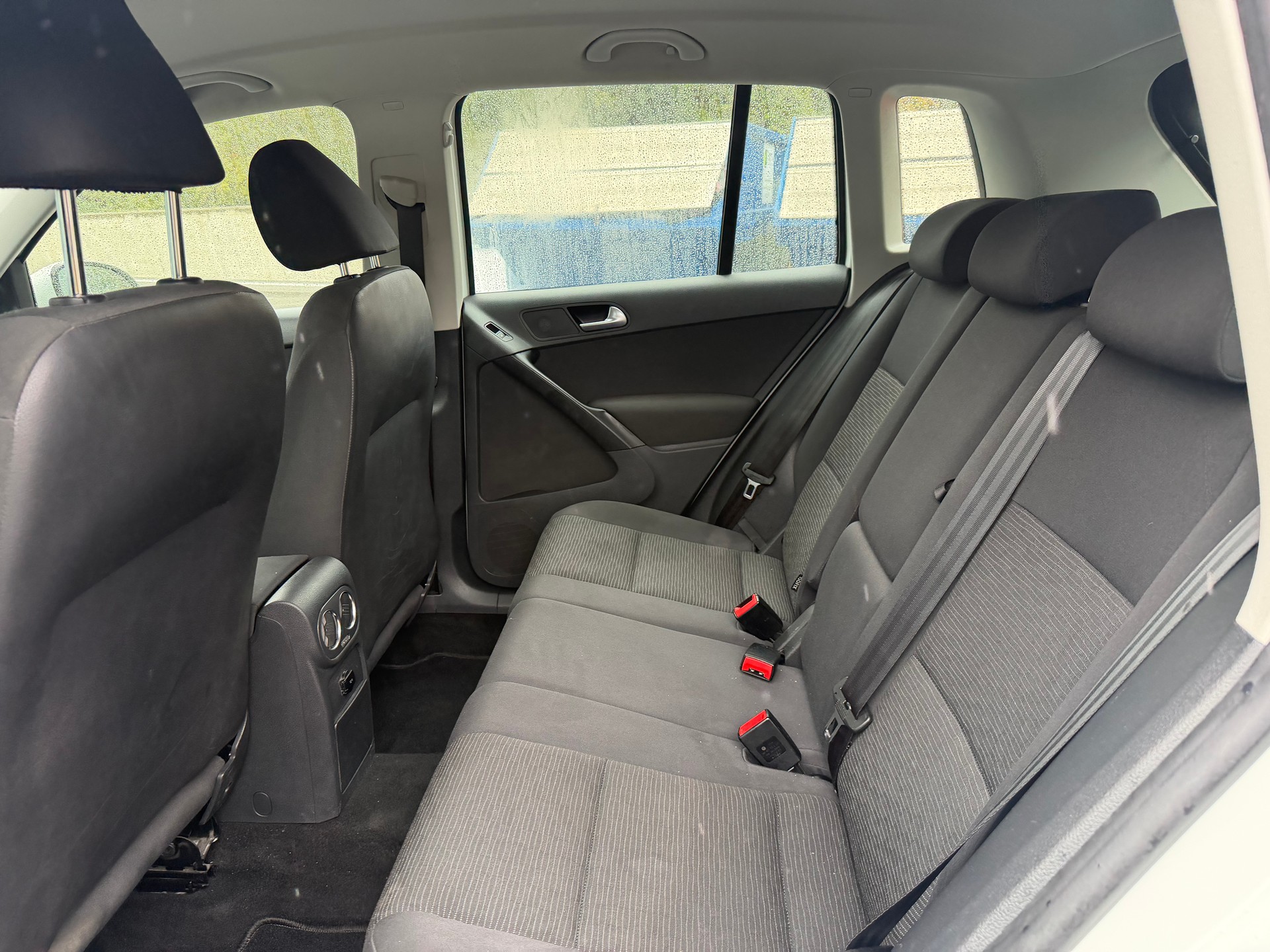 VW Tiguan 2.0 TDI BlueMotion Trend&Fun 4x2-image-8