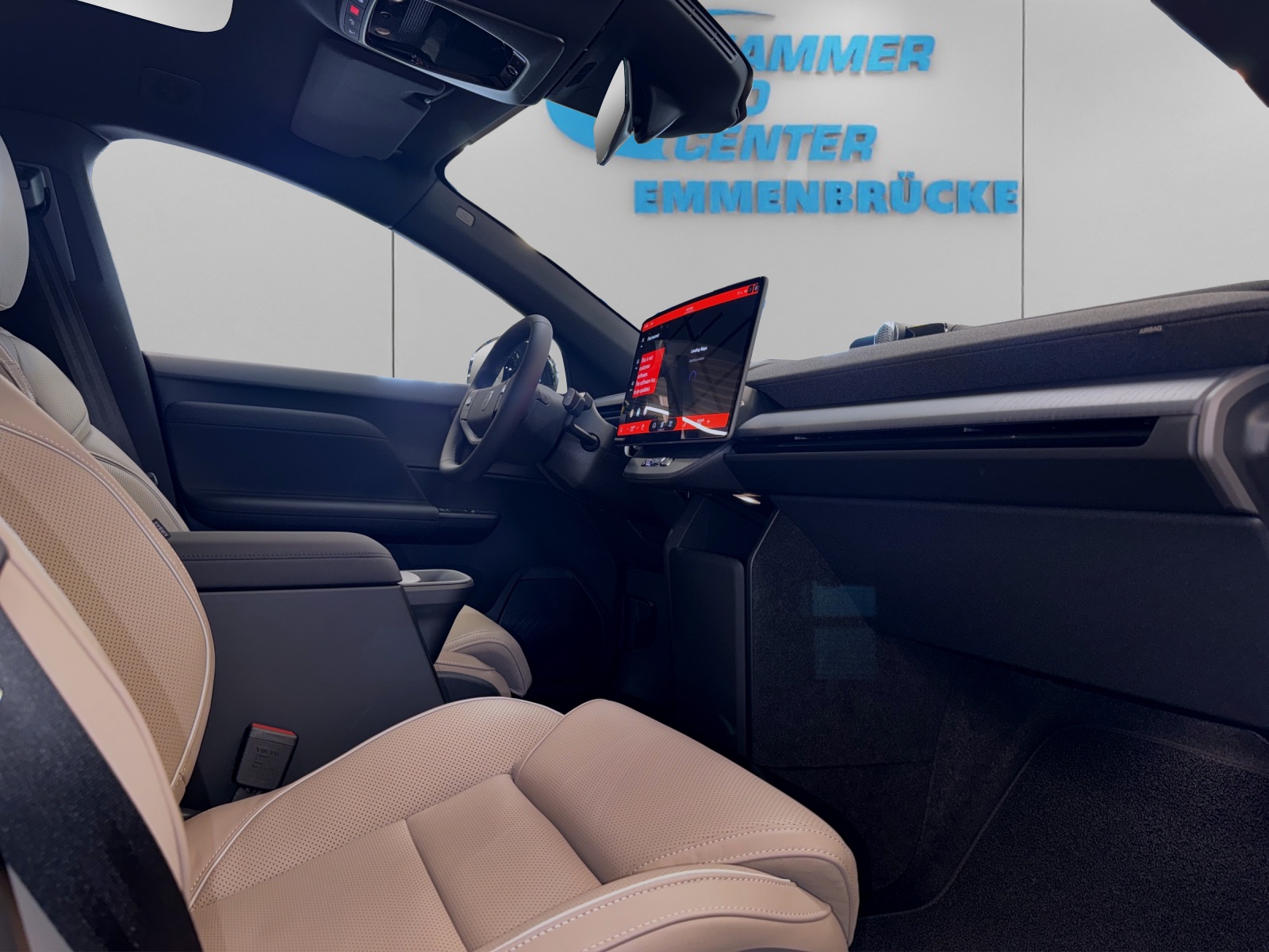 VOLVO EX60 Twin Ultra AWD-image-12