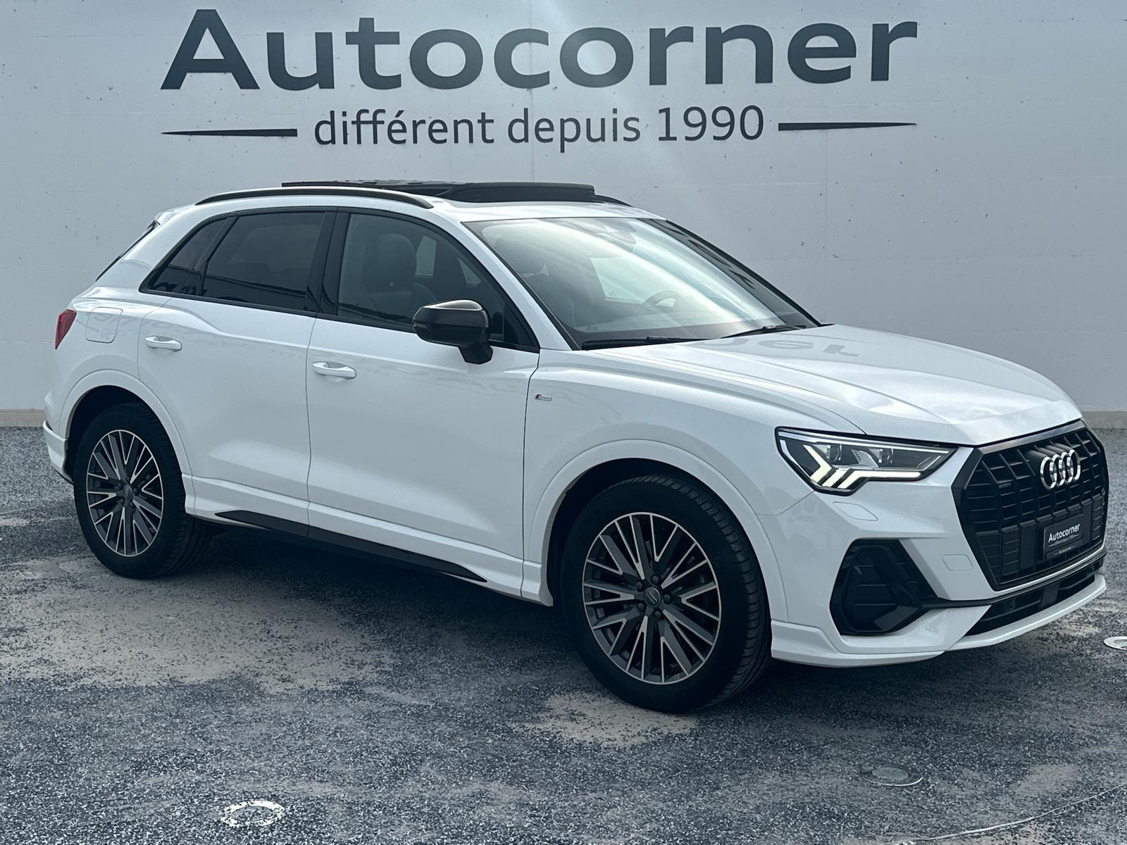 AUDI Q3 40 TFSI S line quattro S-tronic-image-2