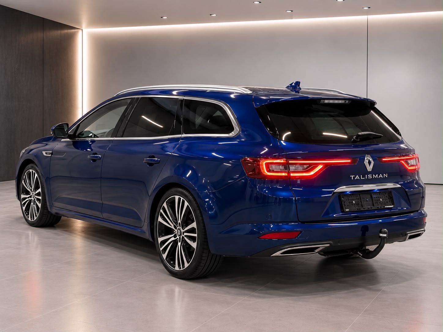 RENAULT Talisman Grandtour 1.6 dCi Initiale EDC-image-2