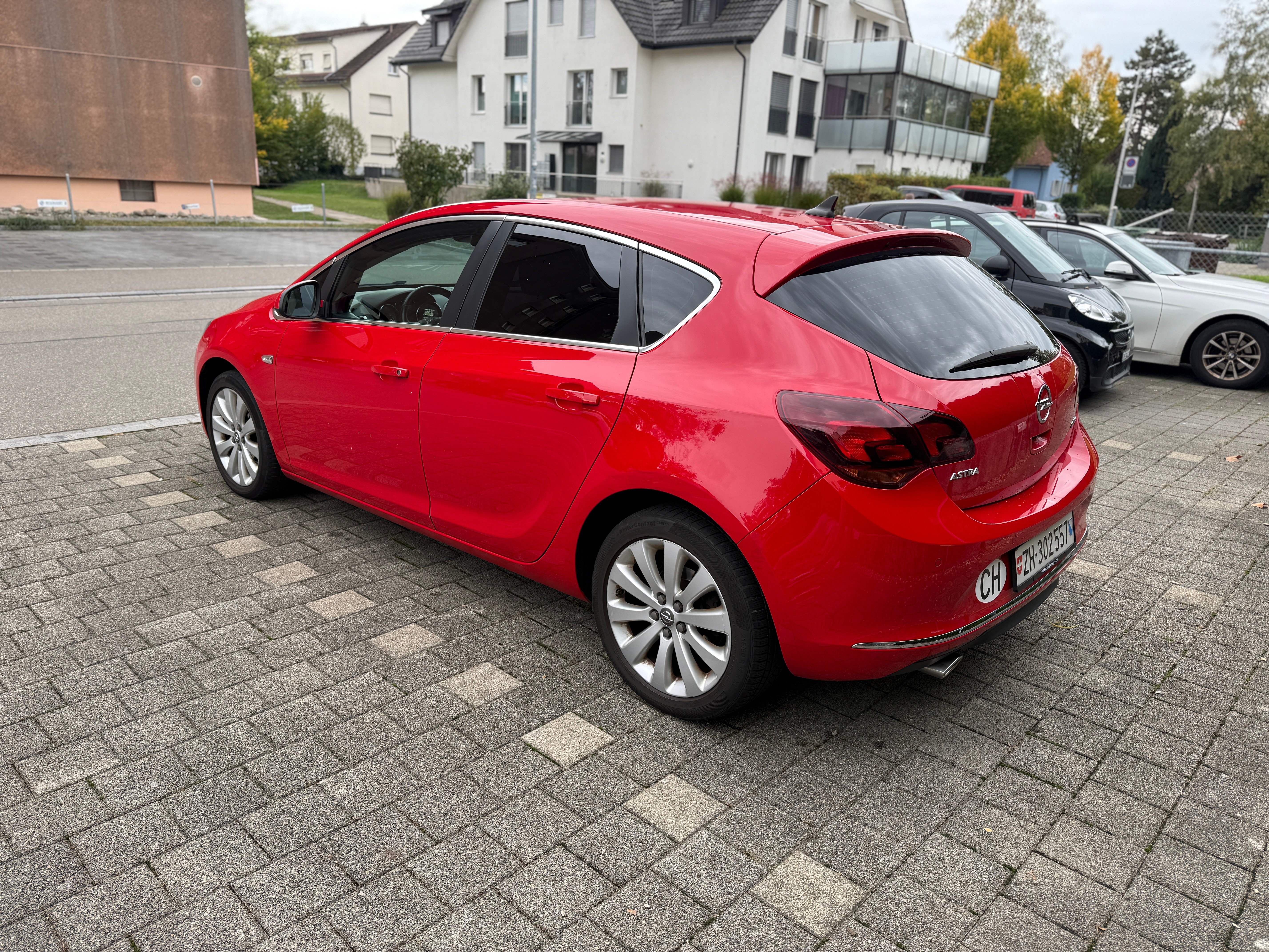 Car photo