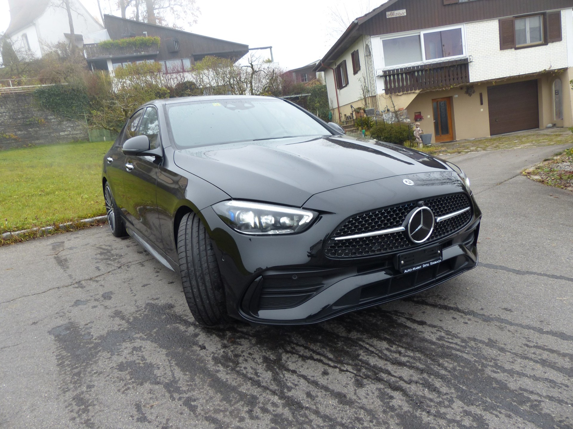 MERCEDES-BENZ C 200 4Matic AMG Line-showroom-element-1