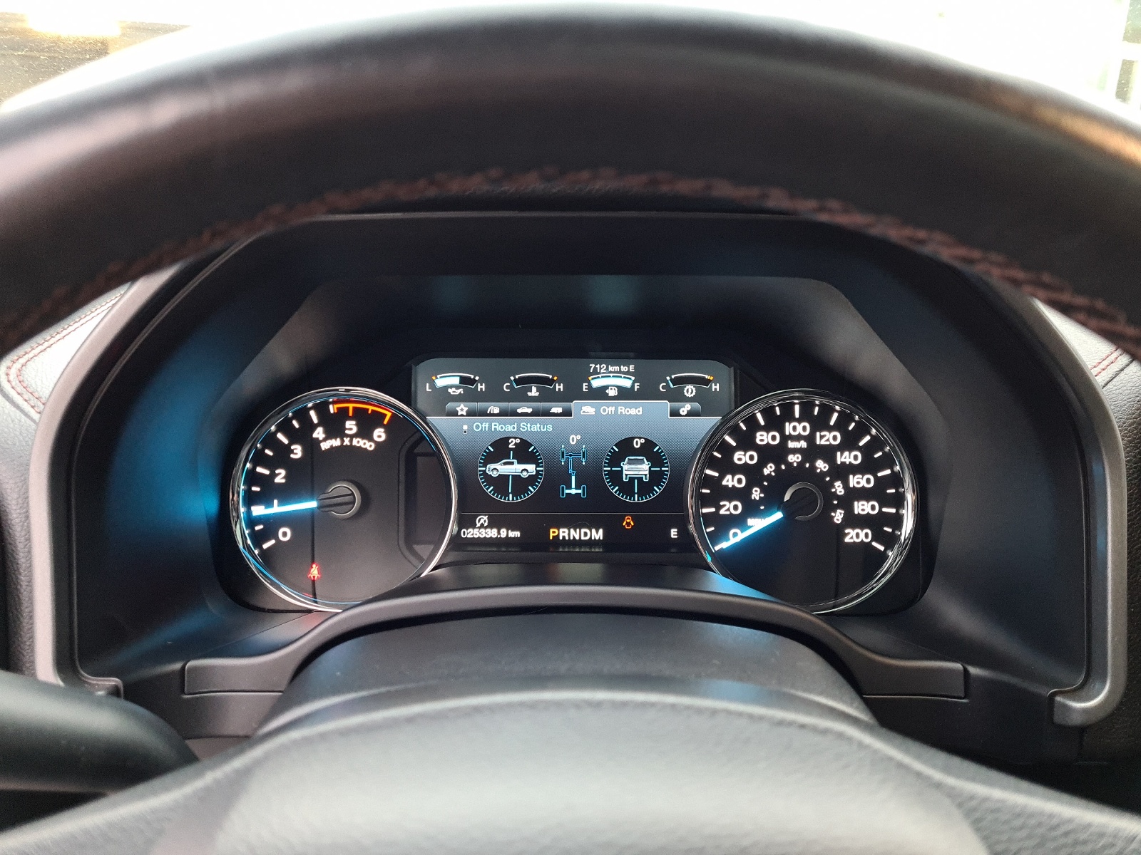 FORD F-Pickup F-150 3.0-V6 POWER STROKE DIESEL PLATINUM SUPER-CREW AUTOMAT 4x4-image-10