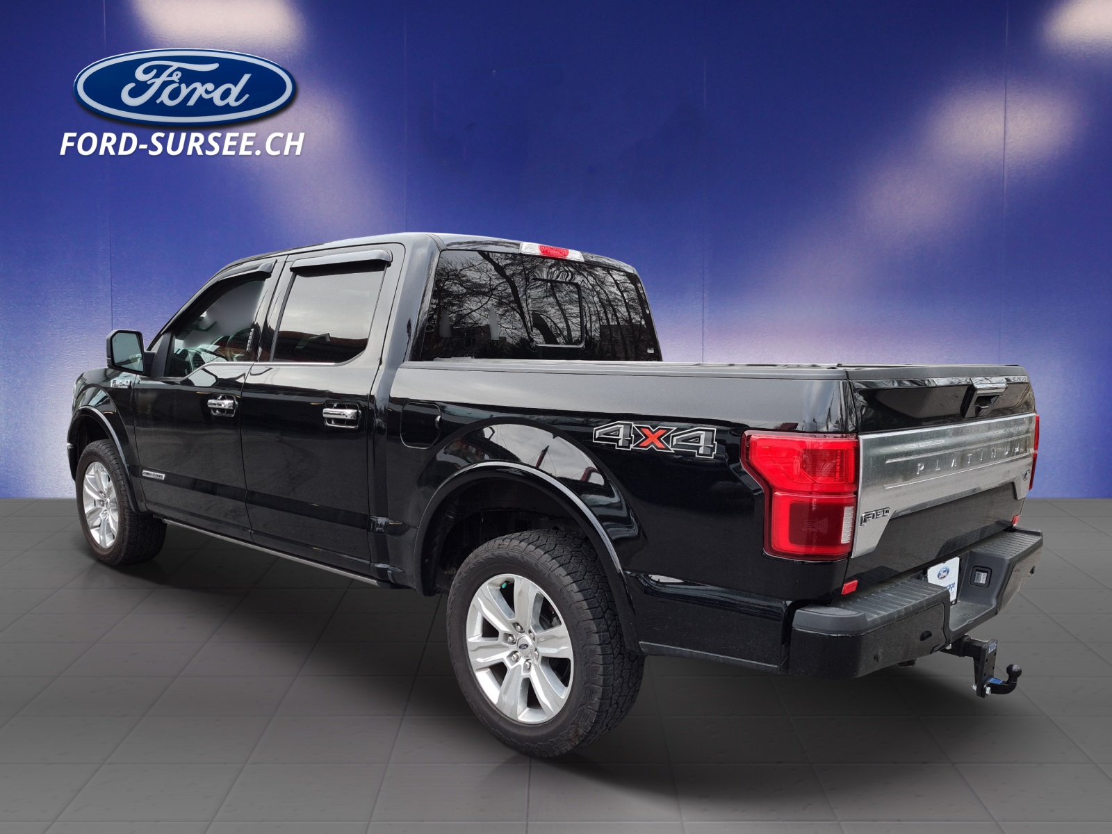 FORD F-Pickup F-150 3.0-V6 POWER STROKE DIESEL PLATINUM SUPER-CREW AUTOMAT 4x4-showroom-element-2