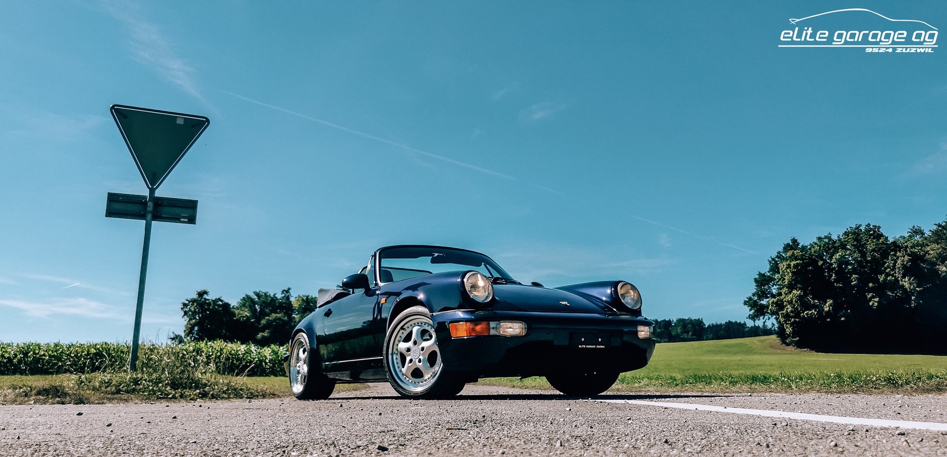 PORSCHE 911 Carrera 4 Cabrio-image-1