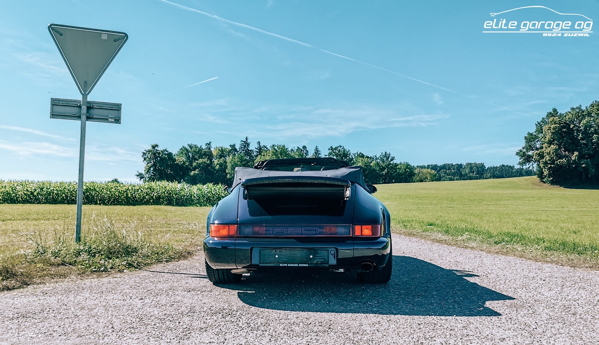 PORSCHE 911 Carrera 4 Cabrio-image-7