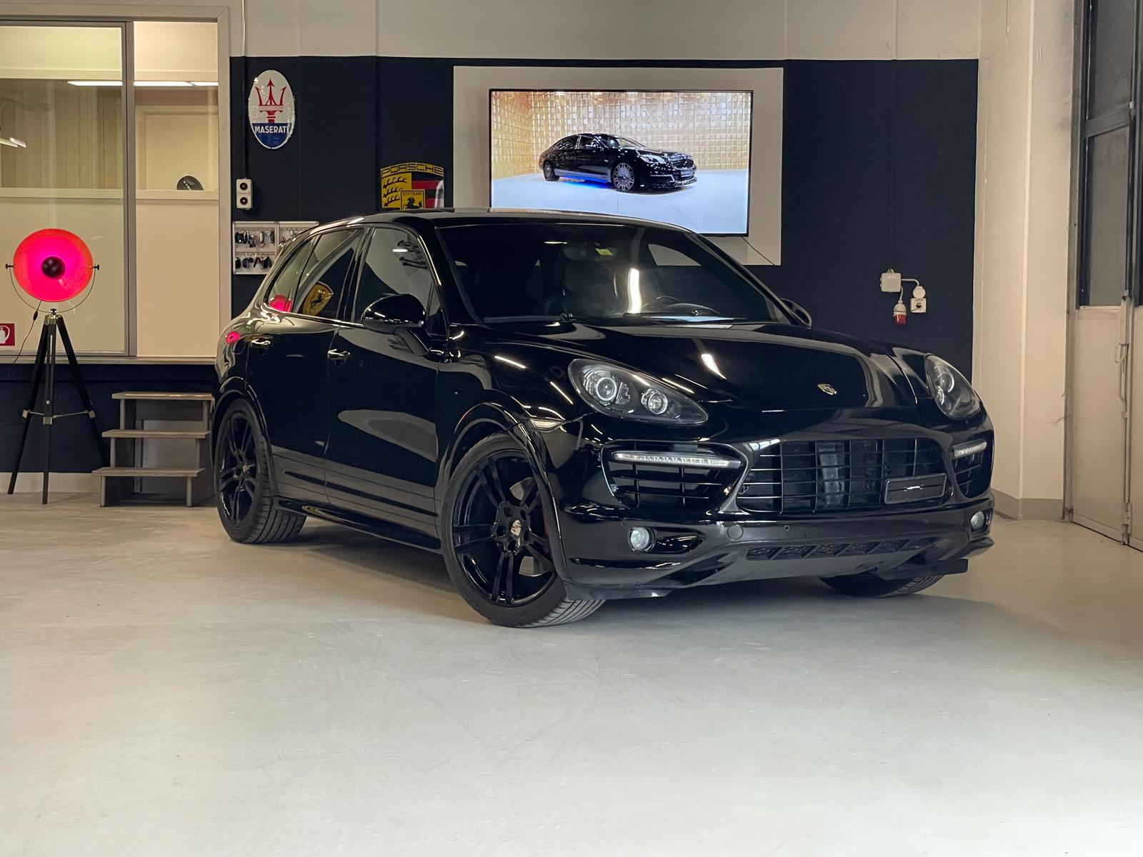 PORSCHE Cayenne GTS-image-4