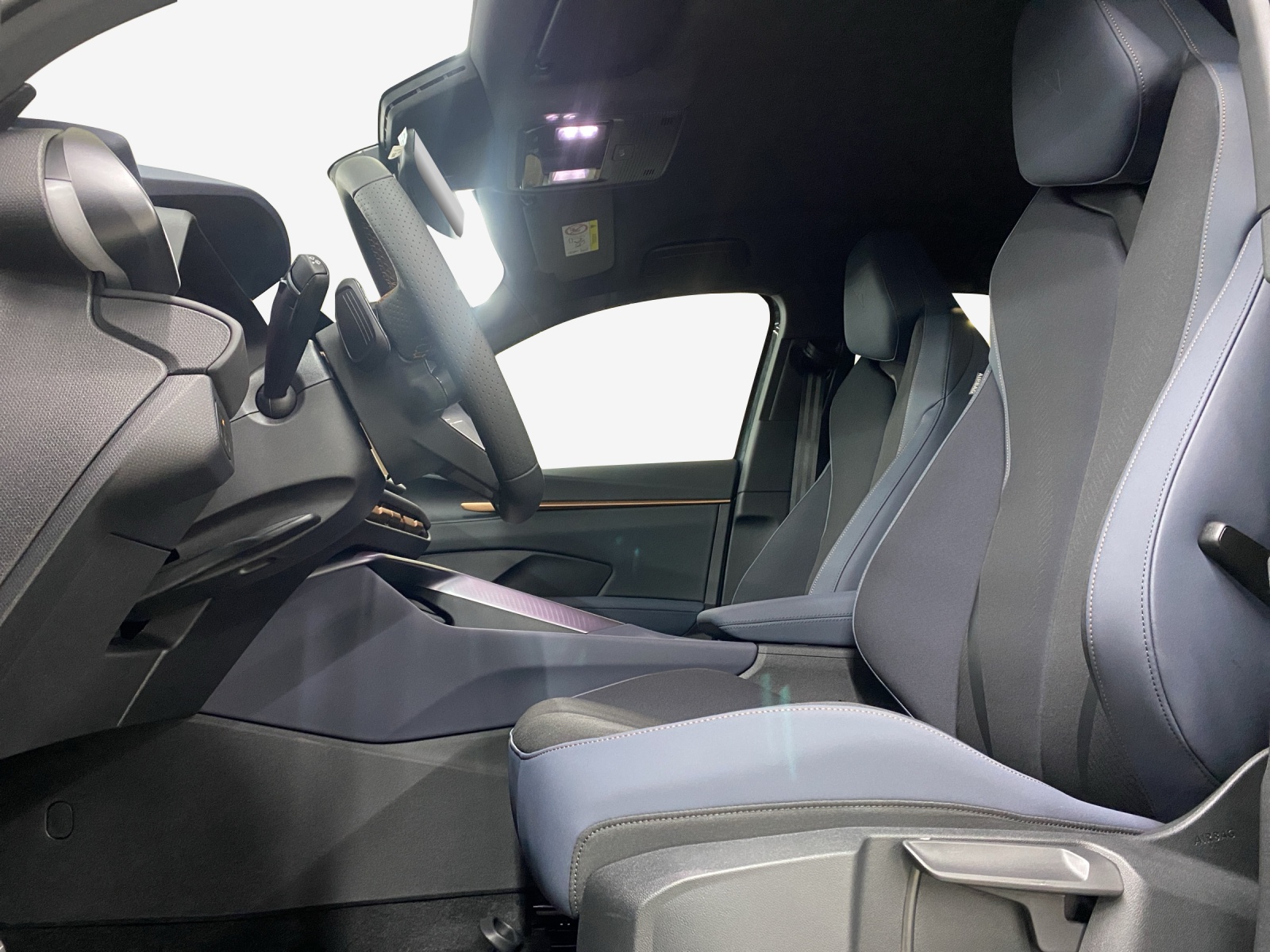CUPRA Terramar 1.5 eHybrid DSG VZ-image-7