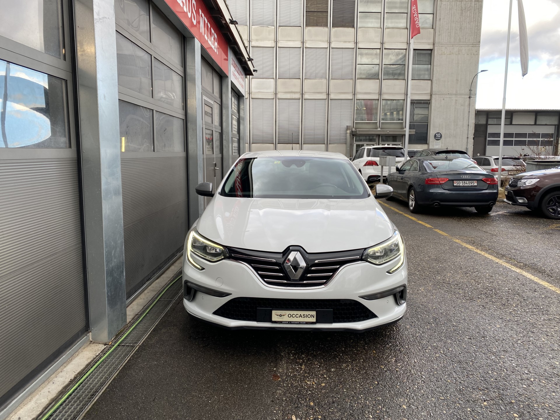 RENAULT Mégane 1.2 16V Turbo GT Line EDC-image-1