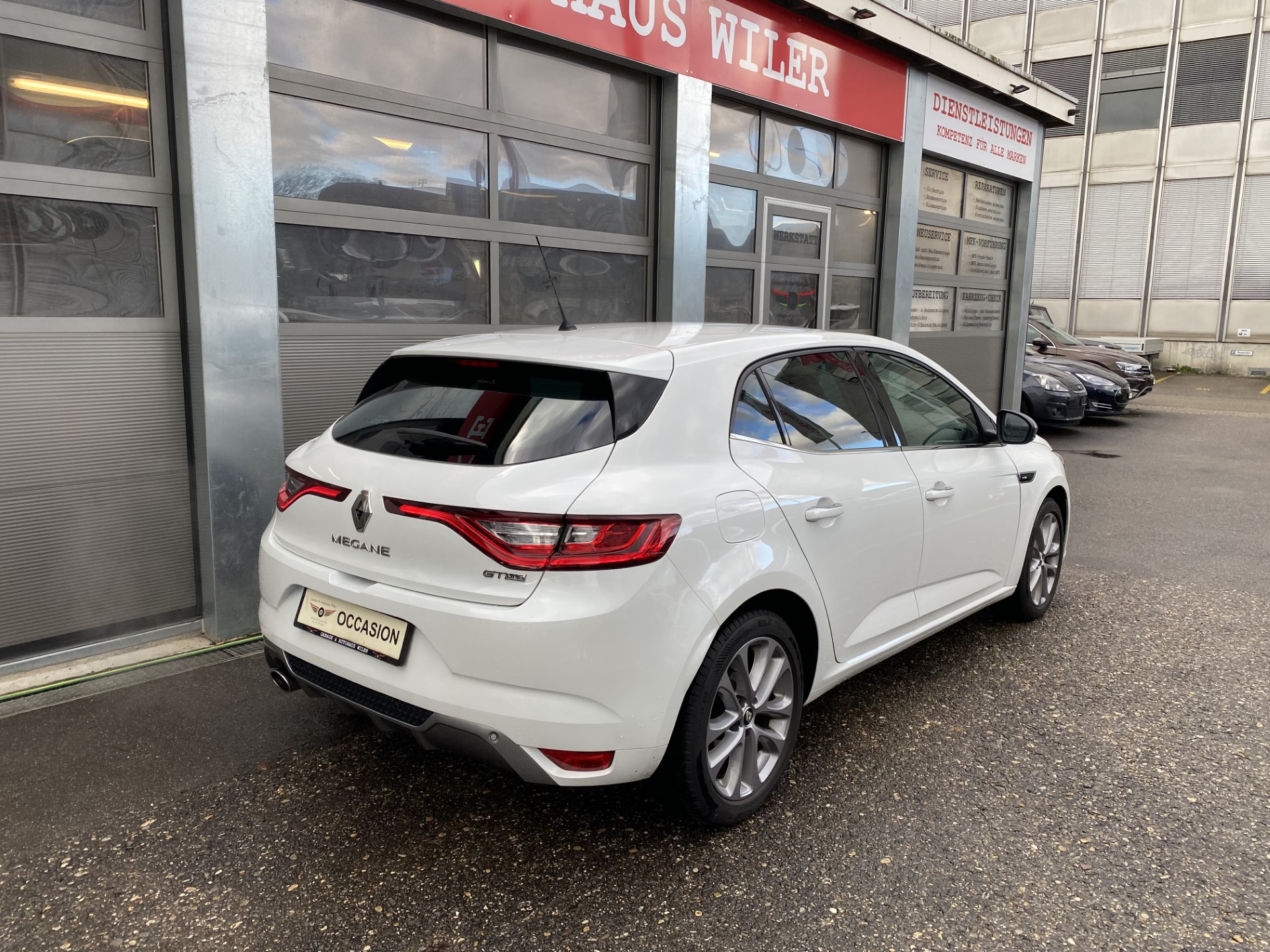 RENAULT Mégane 1.2 16V Turbo GT Line EDC-image-4
