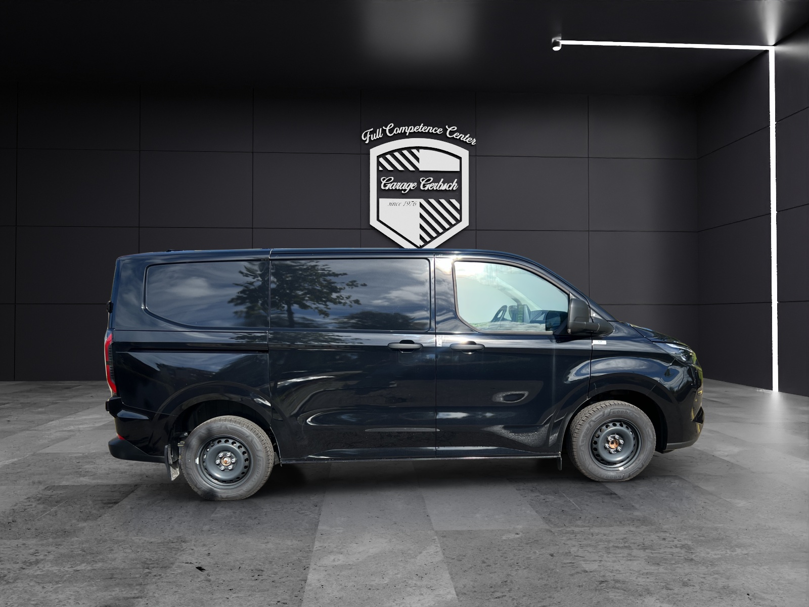 FORD E-Transit C Van 320 L1 Trend-image-6