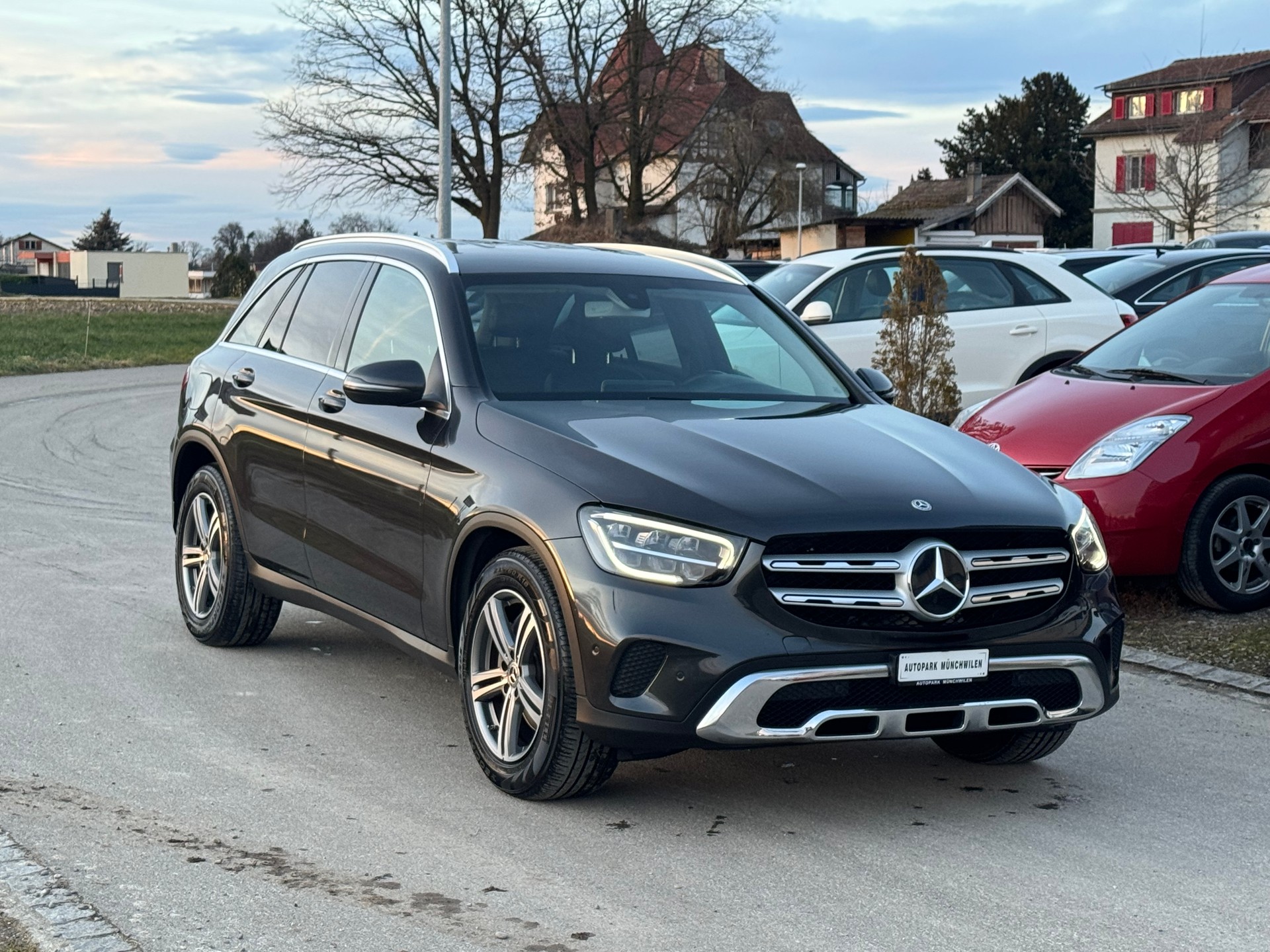 MERCEDES-BENZ GLC 220 d 4Matic 9G-Tronic-image-1