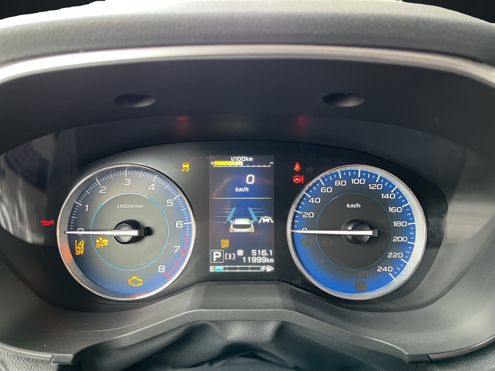SUBARU XV 2.0i e-Boxer Swiss Plus-image-10