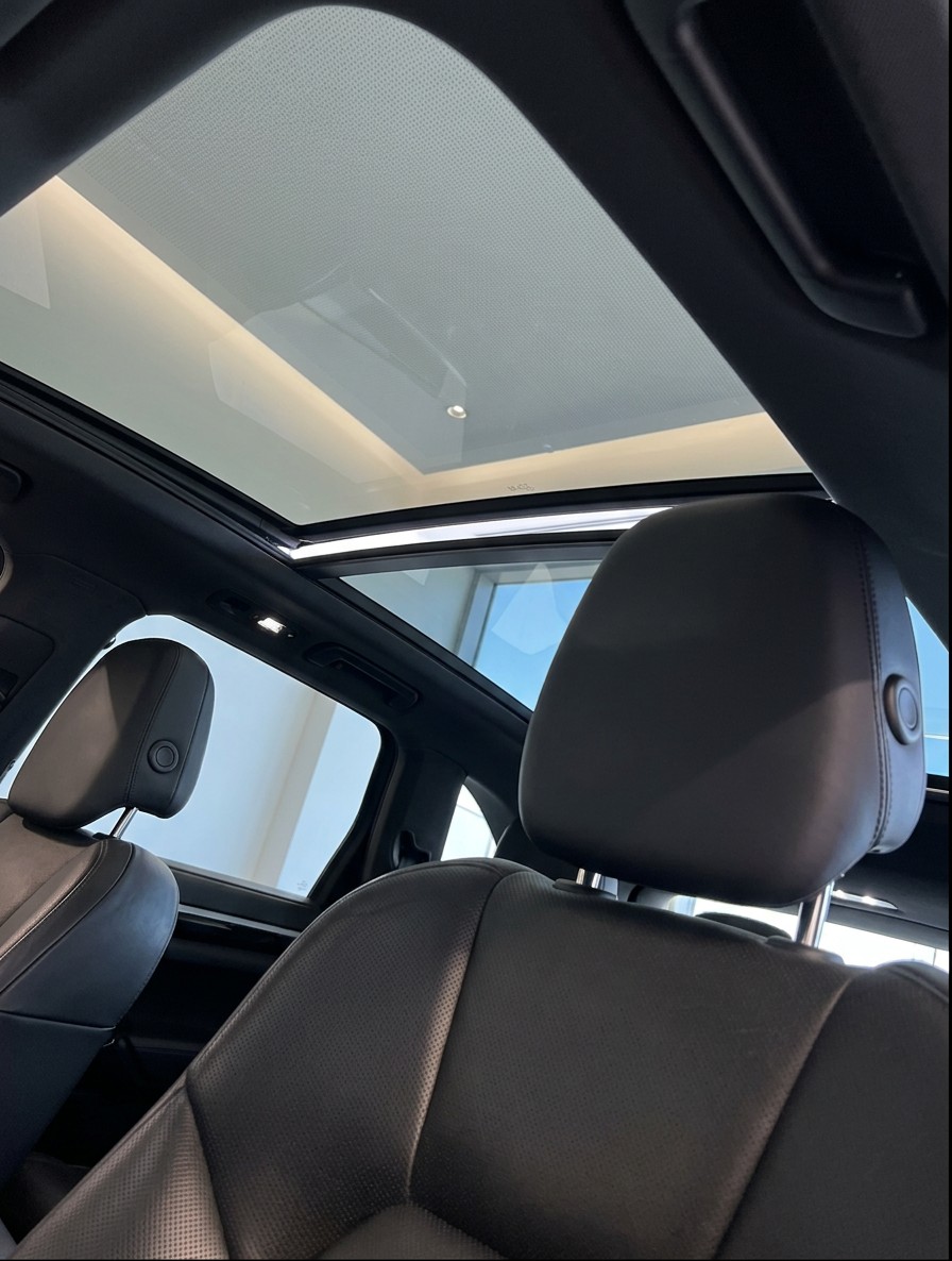 PORSCHE Cayenne Turbo-image-4