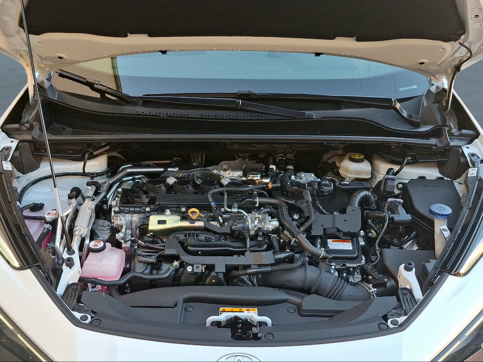 TOYOTA C-HR 2.0 PHEV CVT Trend-image-13