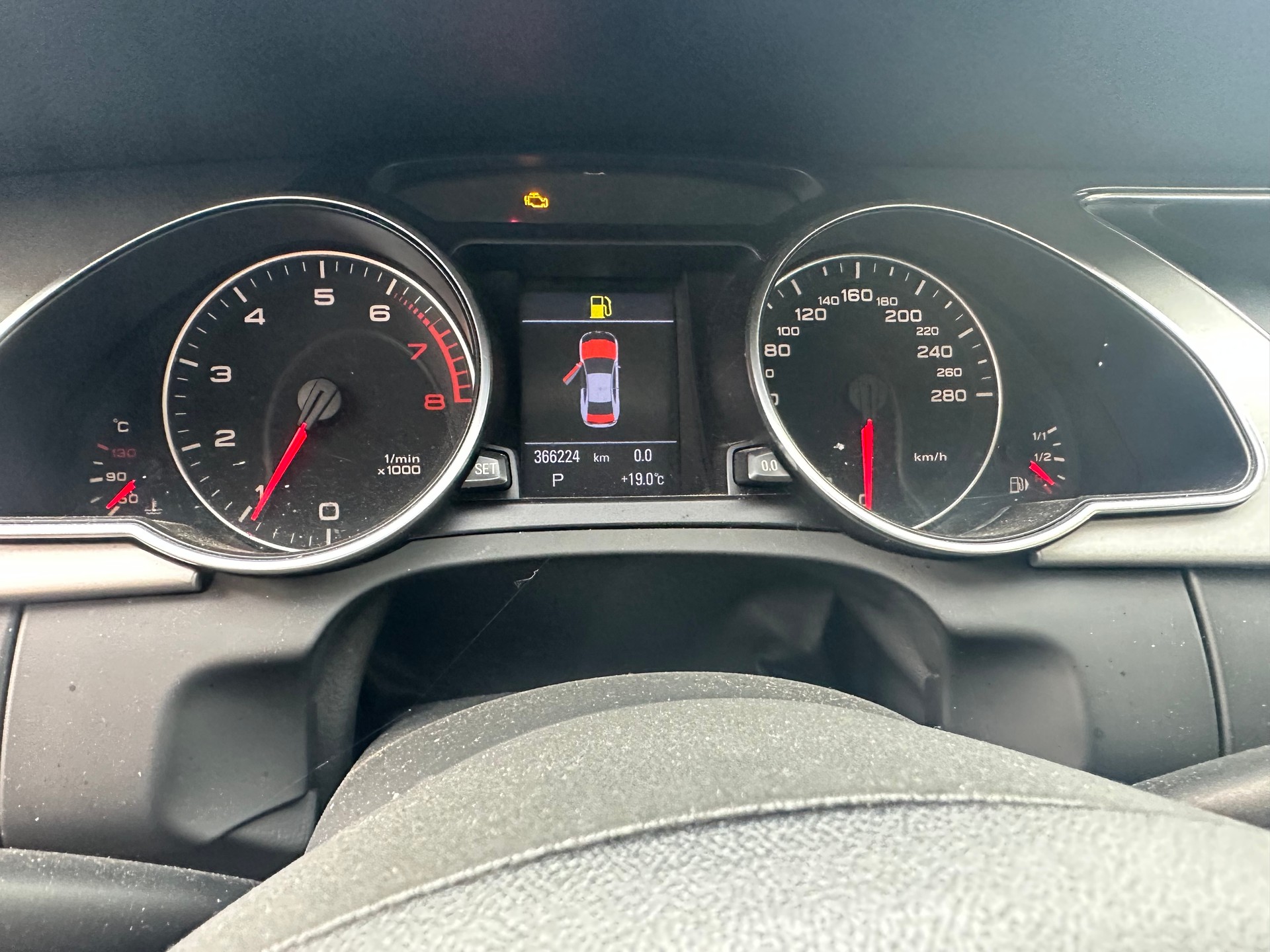 AUDI A5 Coupé 3.2 FSI quattro tiptronic-image-6
