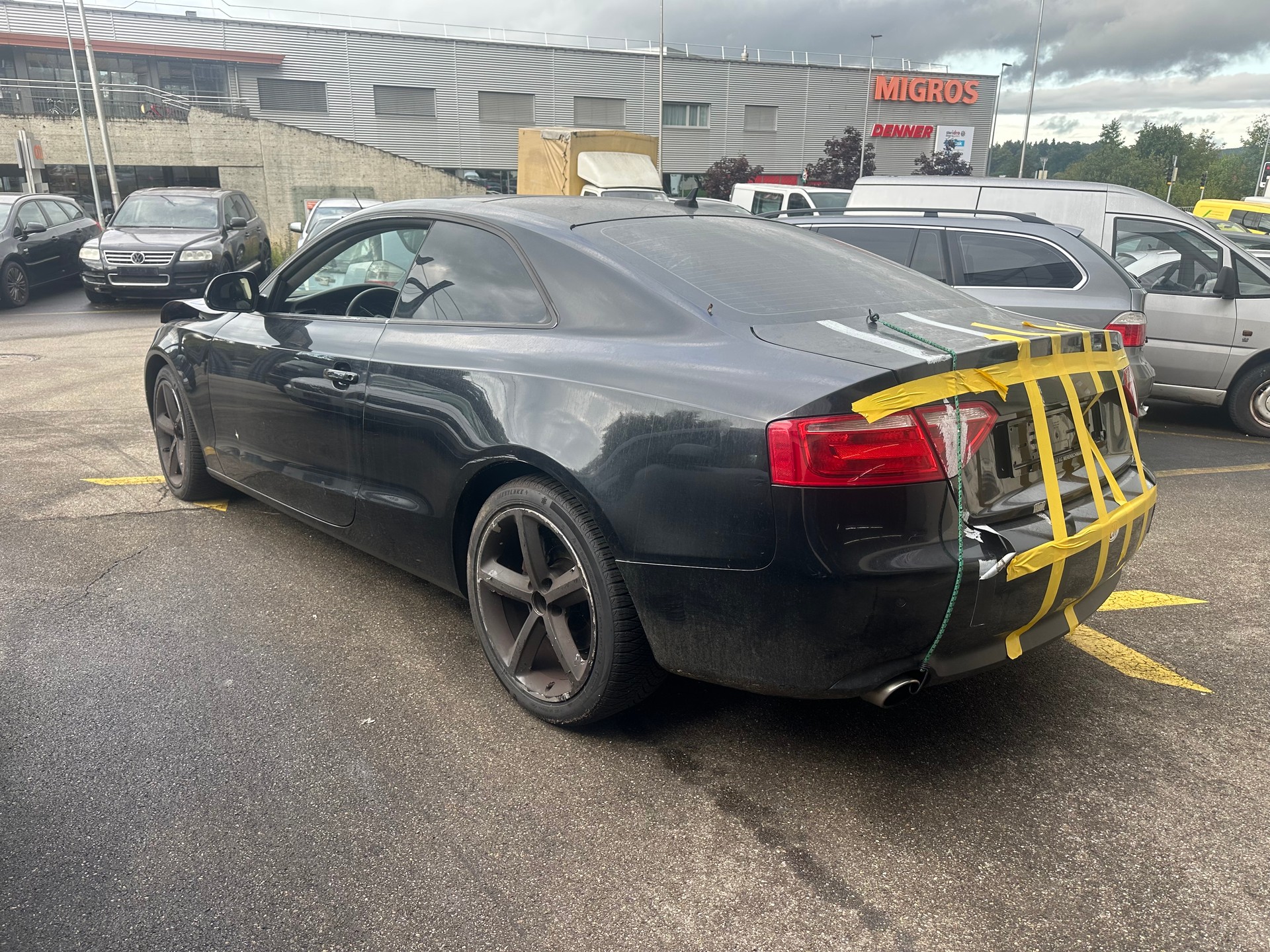 AUDI A5 Coupé 3.2 FSI quattro tiptronic-image-3
