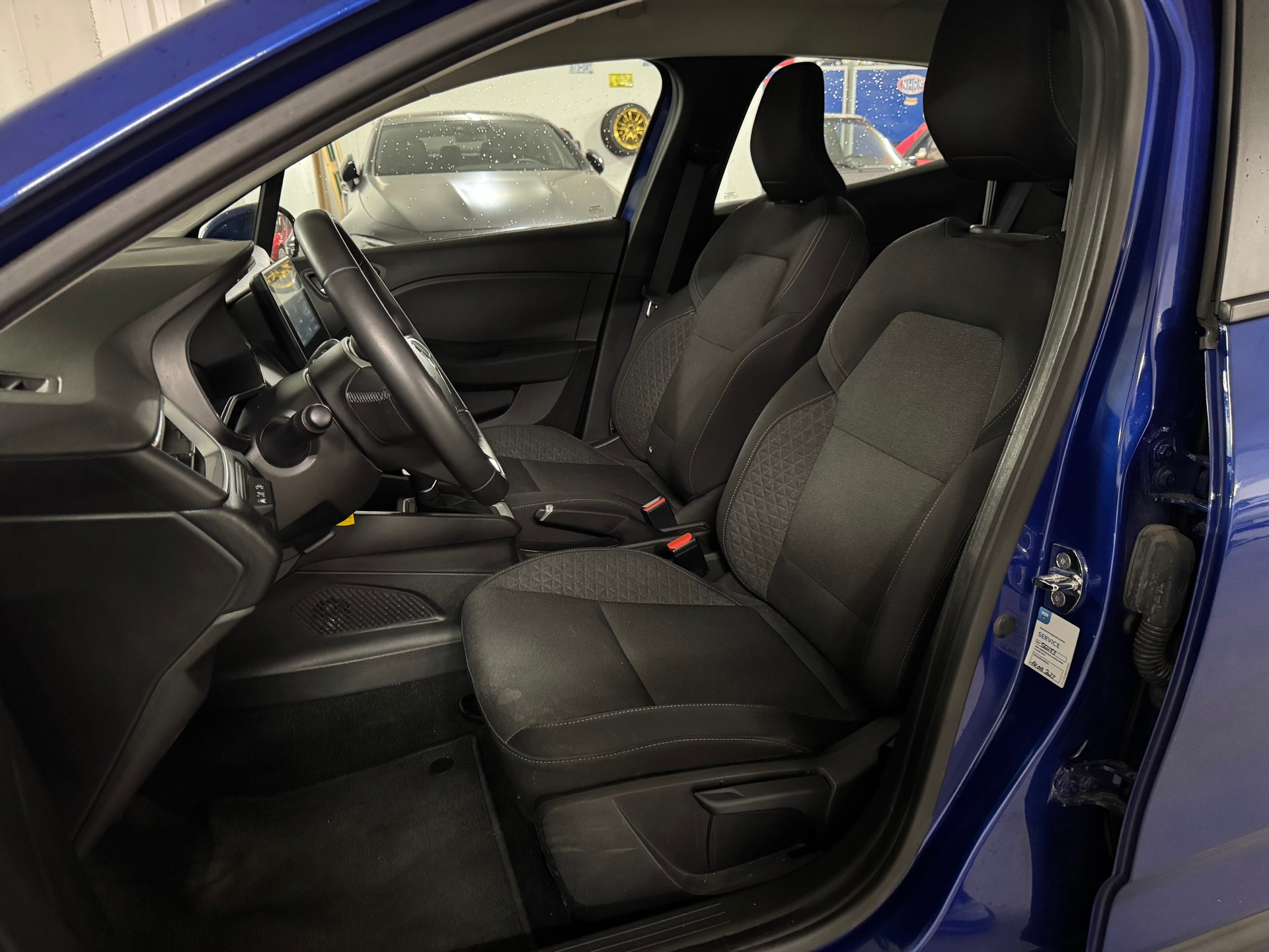 RENAULT Clio 1.0 Equilibre CVT Frisch ab MFK-image-8
