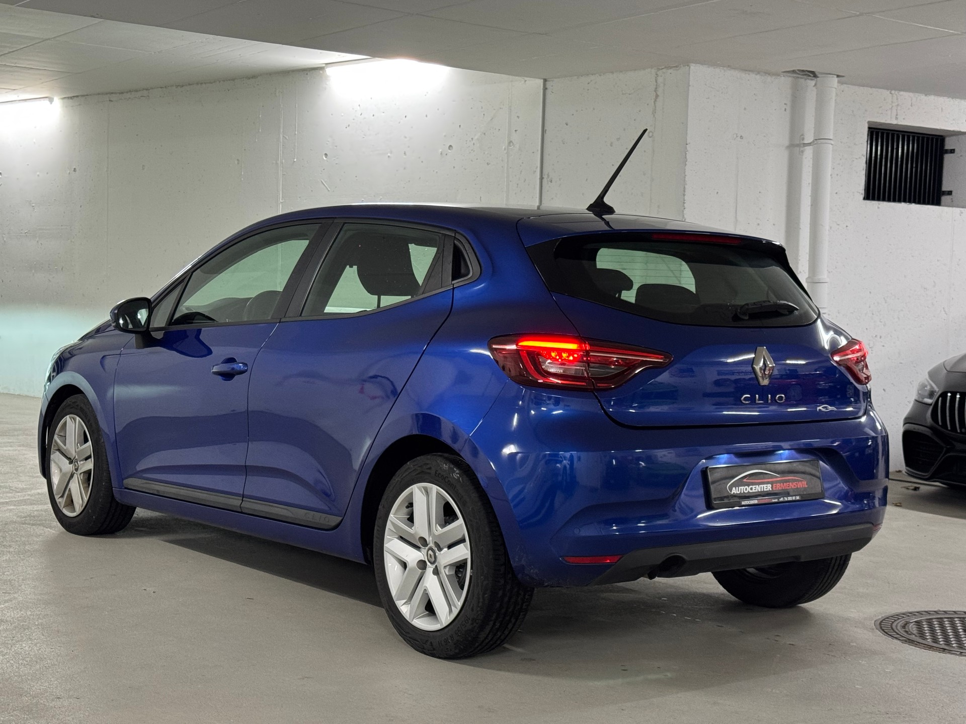 RENAULT Clio 1.0 Equilibre CVT Frisch ab MFK-image-4