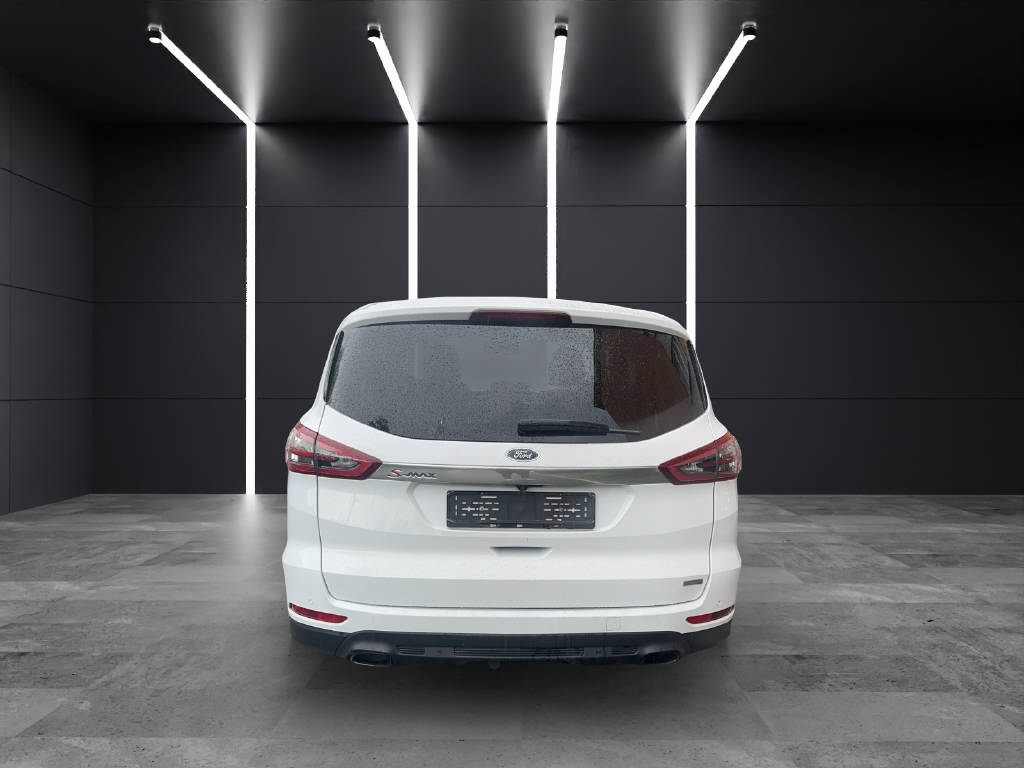 FORD S-Max 2.0 EcoB Titanium-image-4