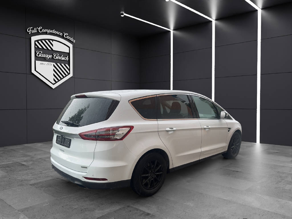 FORD S-Max 2.0 EcoB Titanium-image-5