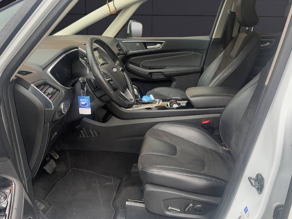 FORD S-Max 2.0 EcoB Titanium-image-8