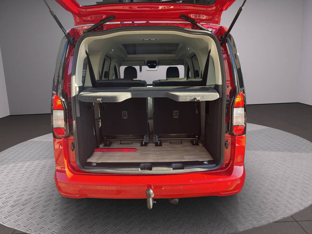 FORD TOURNEO CONNECT Grand 2.0 EcoBlue 102 Titanium-image-15