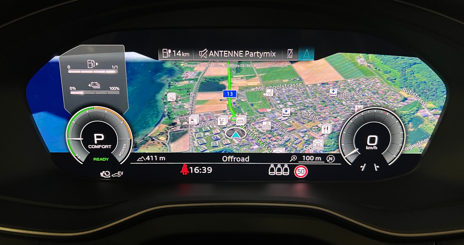AUDI Q5 55 TFSI S line e PHEV quattro S-tronic-showroom-element-3