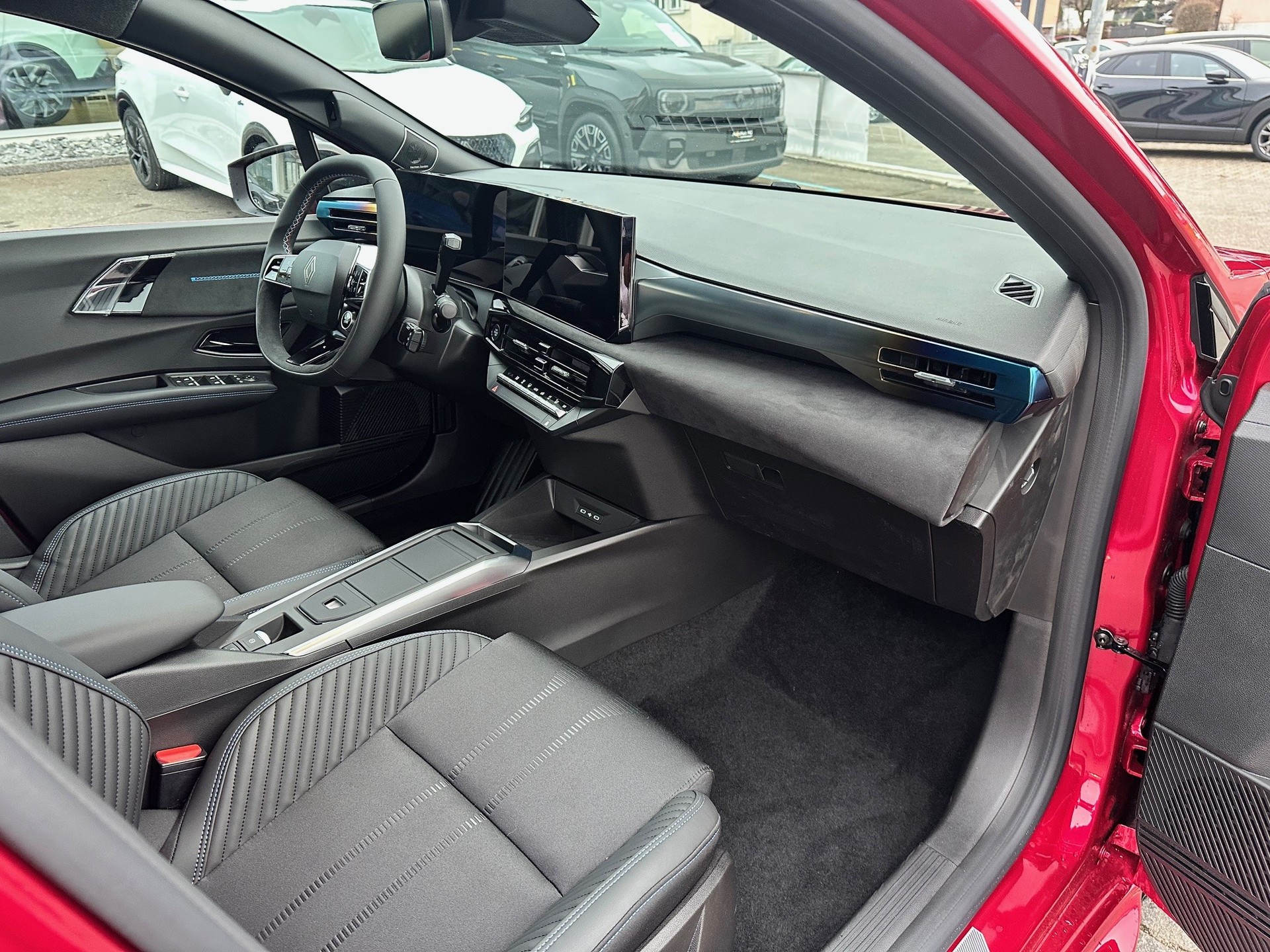 RENAULT Clio 1.8 E-Tech Esprit Alpine-image-5