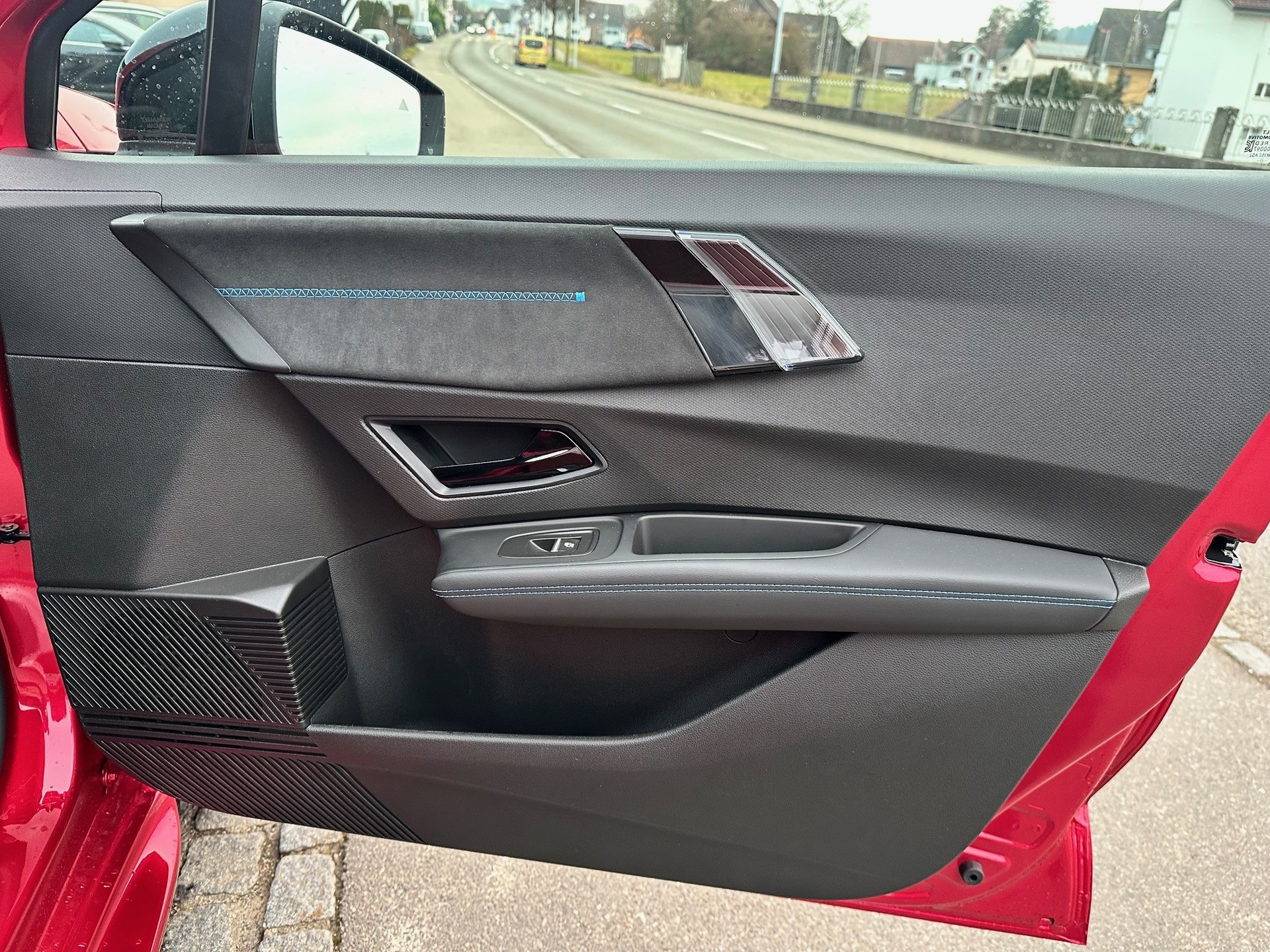 RENAULT Clio 1.8 E-Tech Esprit Alpine-image-9