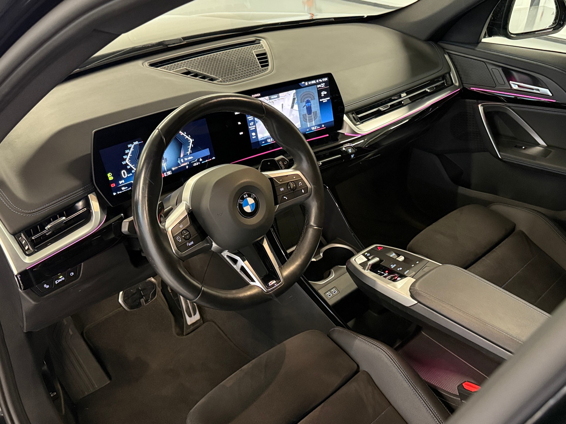BMW X1 DRIVE 23i M SPORT | SPORTSITZE | ADAPTIVES FAHRWERK | MEMORY | ELEKTR. HECKKLAPPE | ANHÄNGERKUPPLUNG | WIRELESS CHARGING-image-7