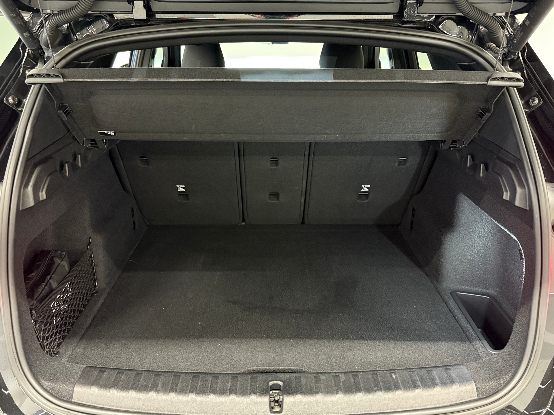 BMW X1 DRIVE 23i M SPORT | SPORTSITZE | ADAPTIVES FAHRWERK | MEMORY | ELEKTR. HECKKLAPPE | ANHÄNGERKUPPLUNG | WIRELESS CHARGING-image-15
