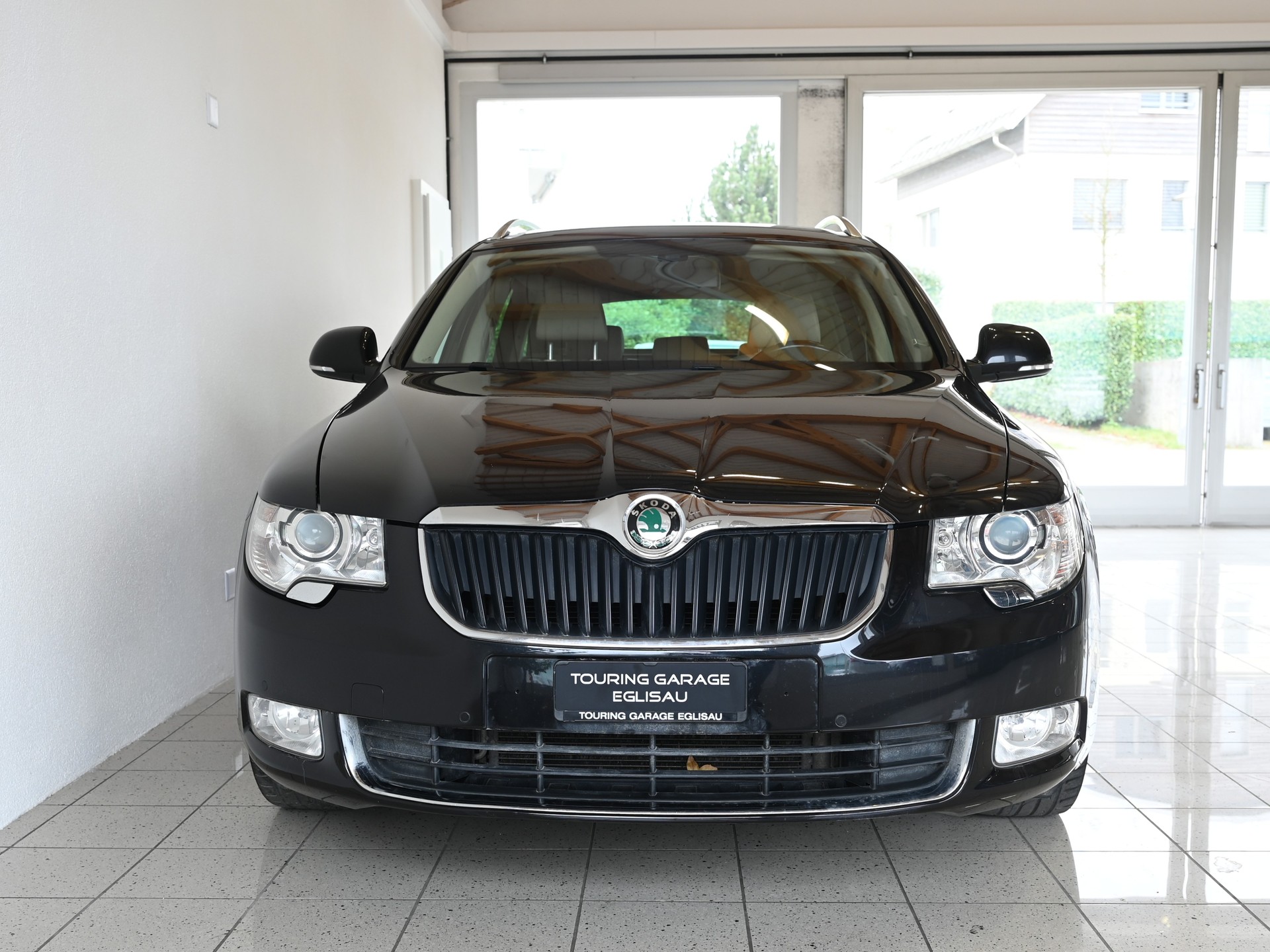 SKODA Superb Combi 1.8 TSI Elegance DSG-showroom-element-2