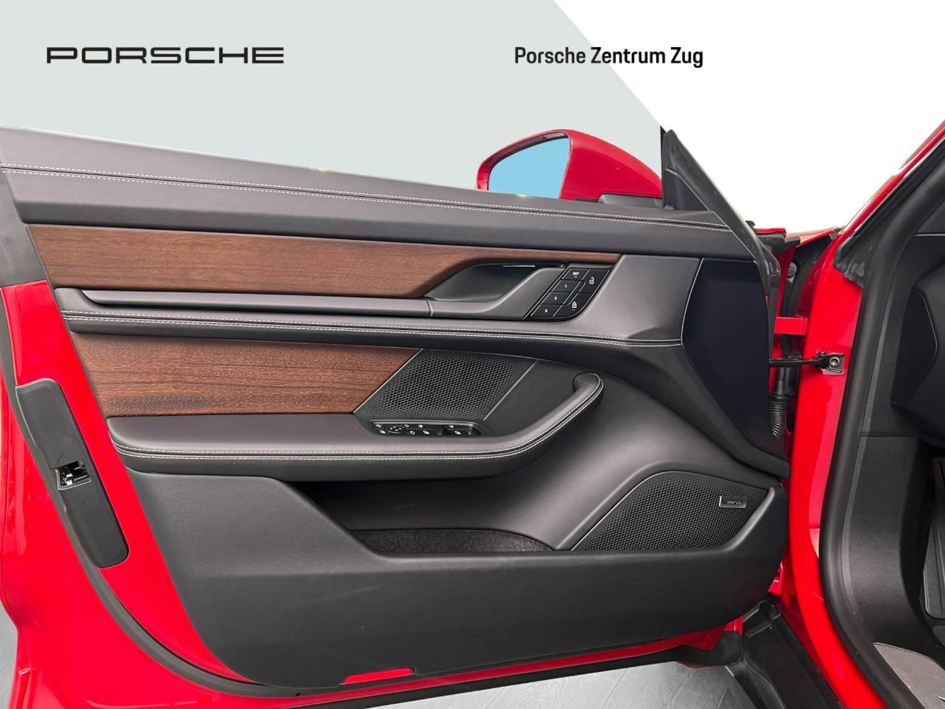 PORSCHE Taycan 4S Cross Turismo-image-29