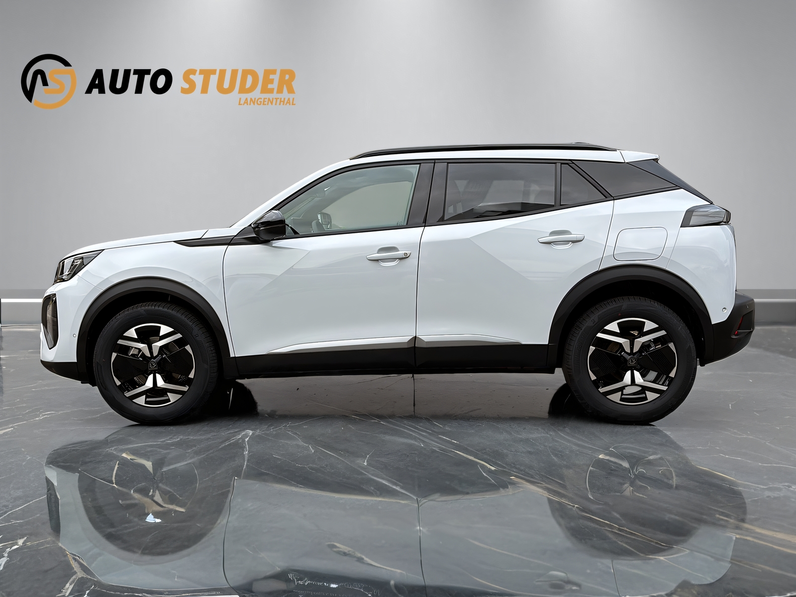 PEUGEOT 2008 1.2 Hybrid 145 Allure Premium-image-8
