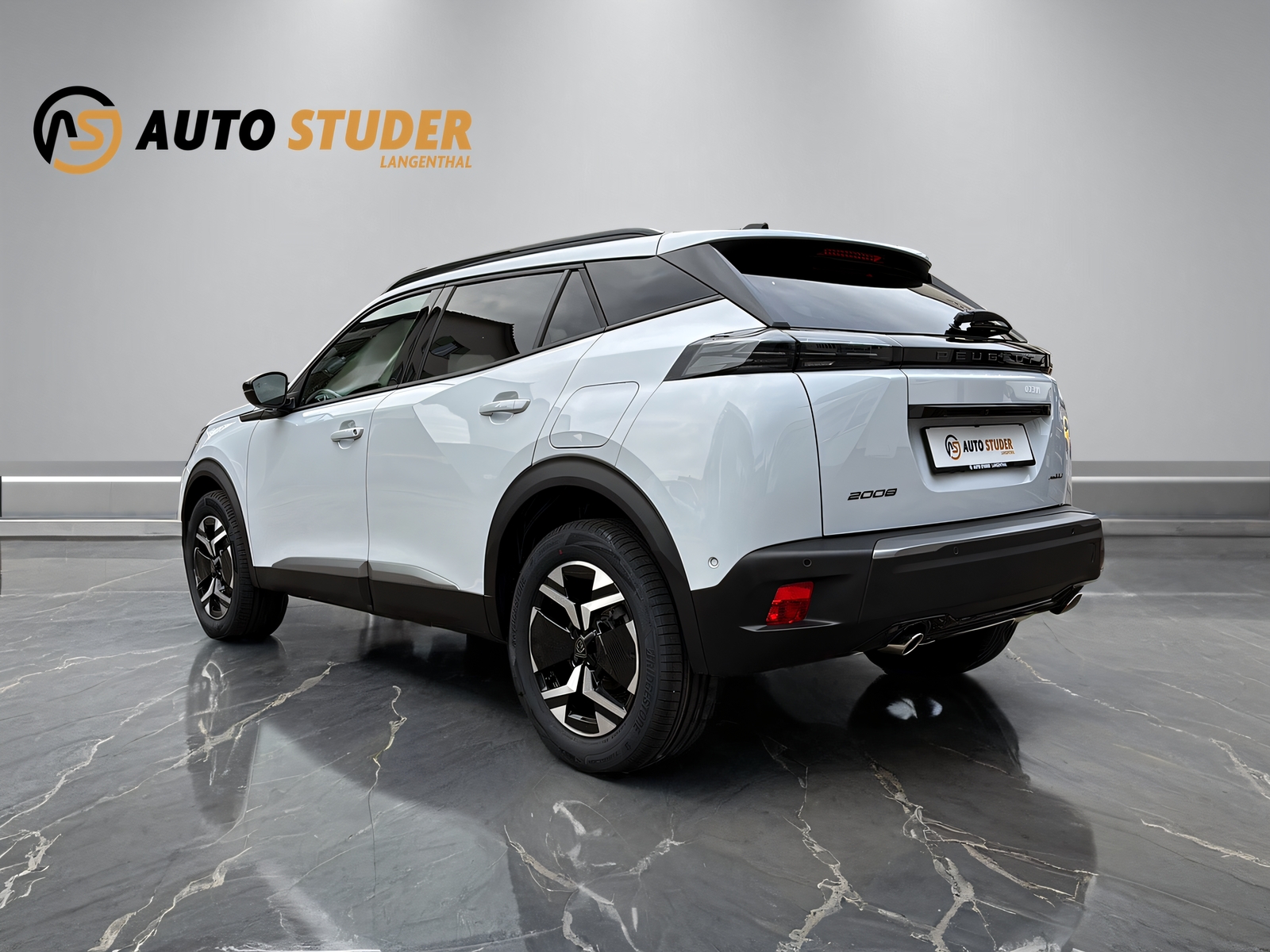 PEUGEOT 2008 1.2 Hybrid 145 Allure Premium-image-7