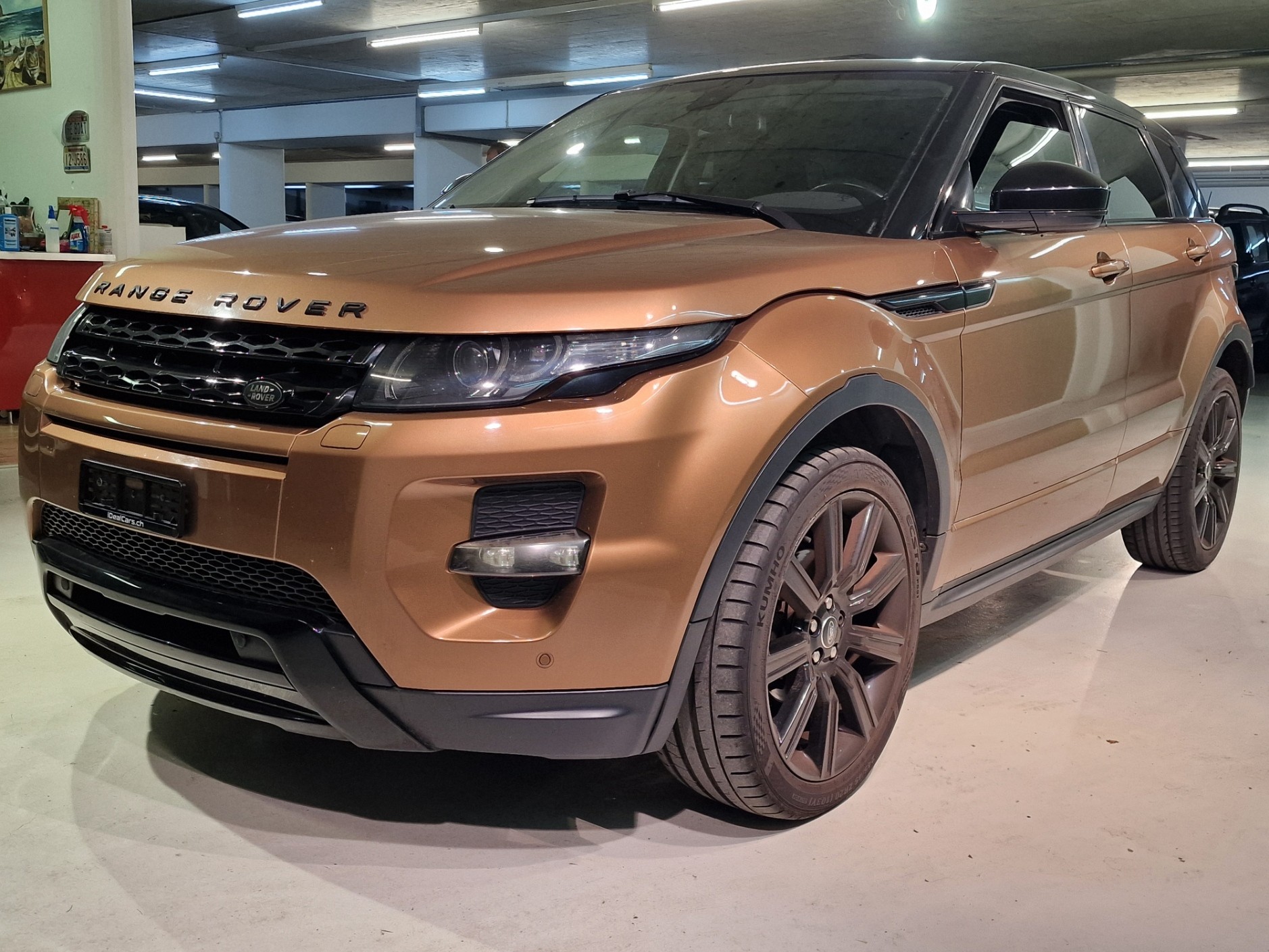 LAND ROVER Range Rover Evoque 2.2 SD4 Prestige AT9-image-1