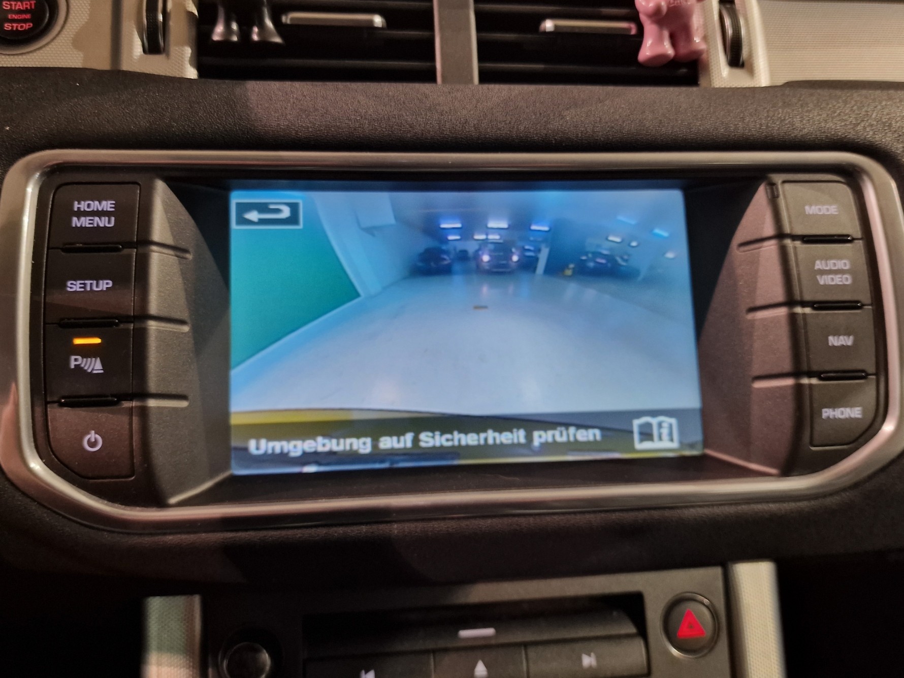 LAND ROVER Range Rover Evoque 2.2 SD4 Prestige AT9-image-9